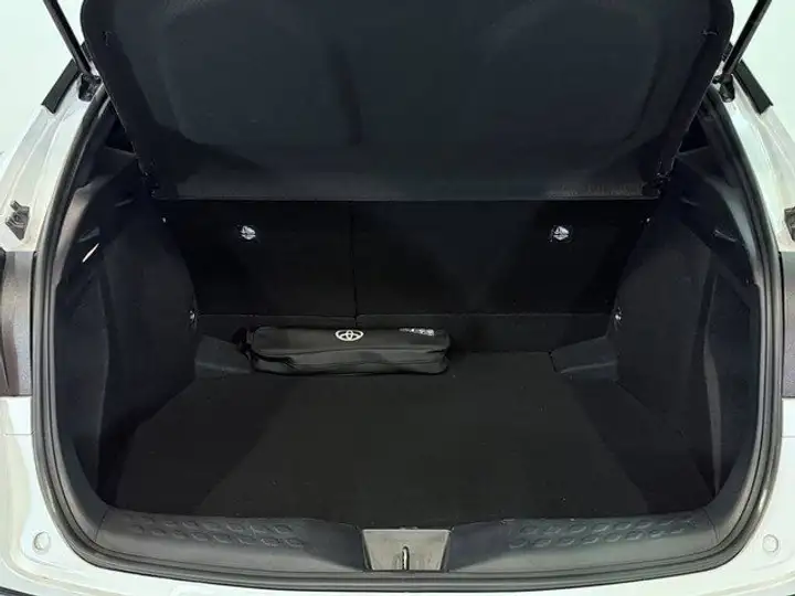 Toyota C-HR 2.0 180H Advance 2022, foto 20