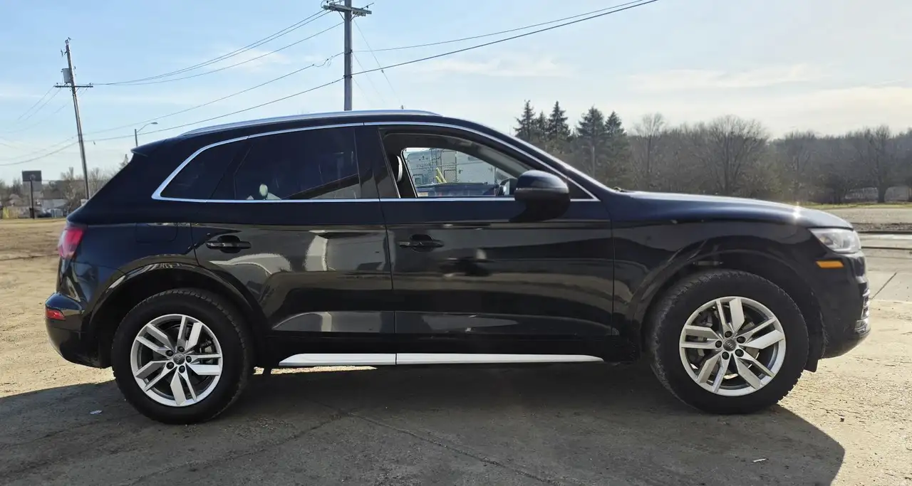Audi Q5 снимка Audi Q5