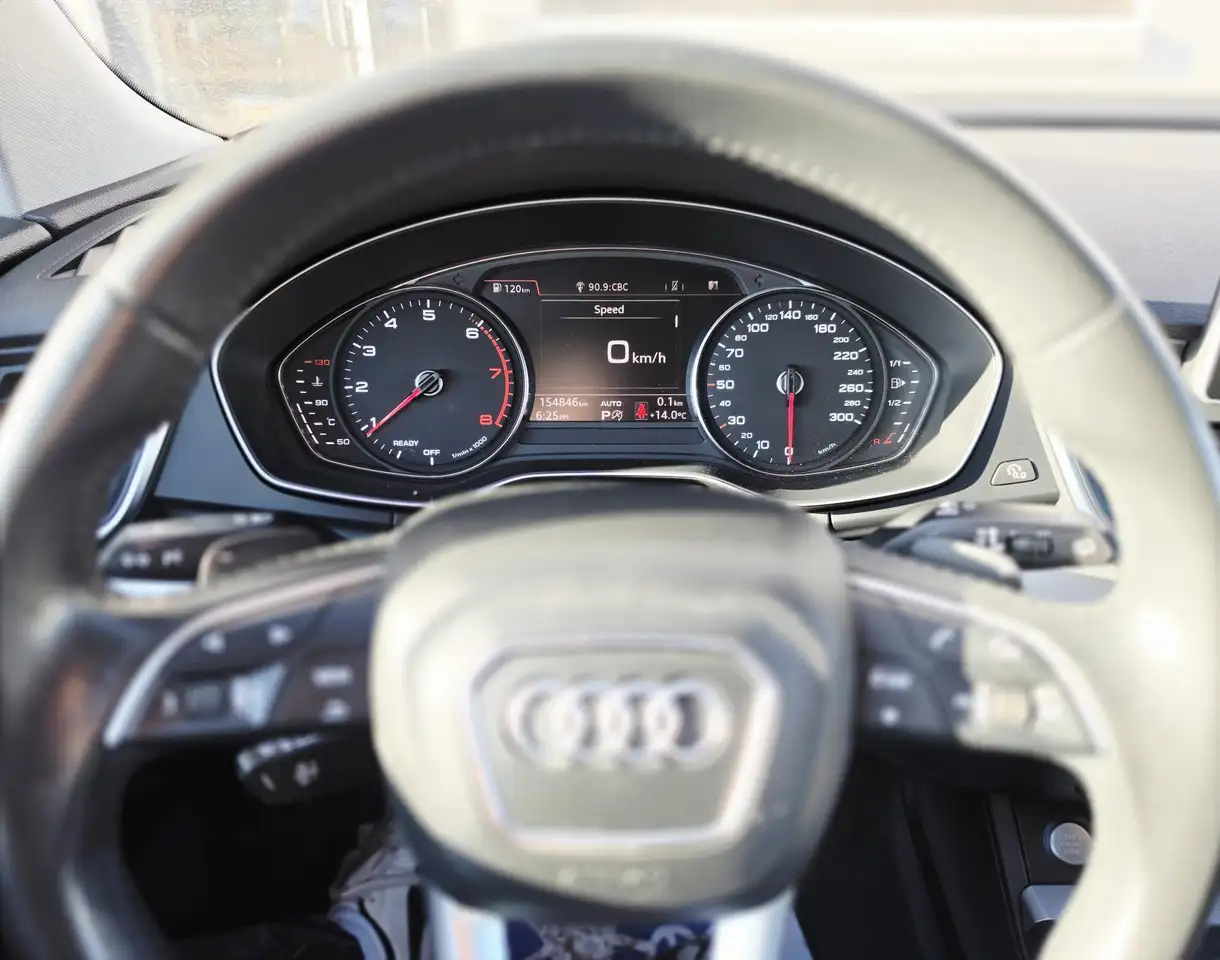 Audi Q5 снимка Audi Q5