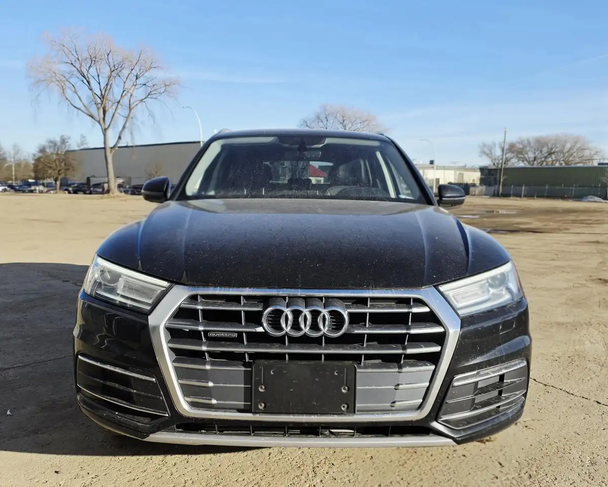 Audi Q5 снимка Audi Q5
