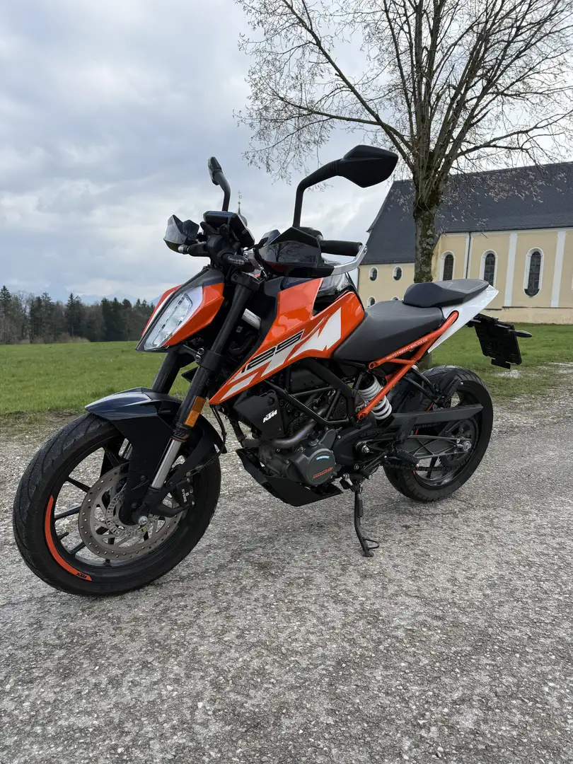 KTM 125 Duke - 2