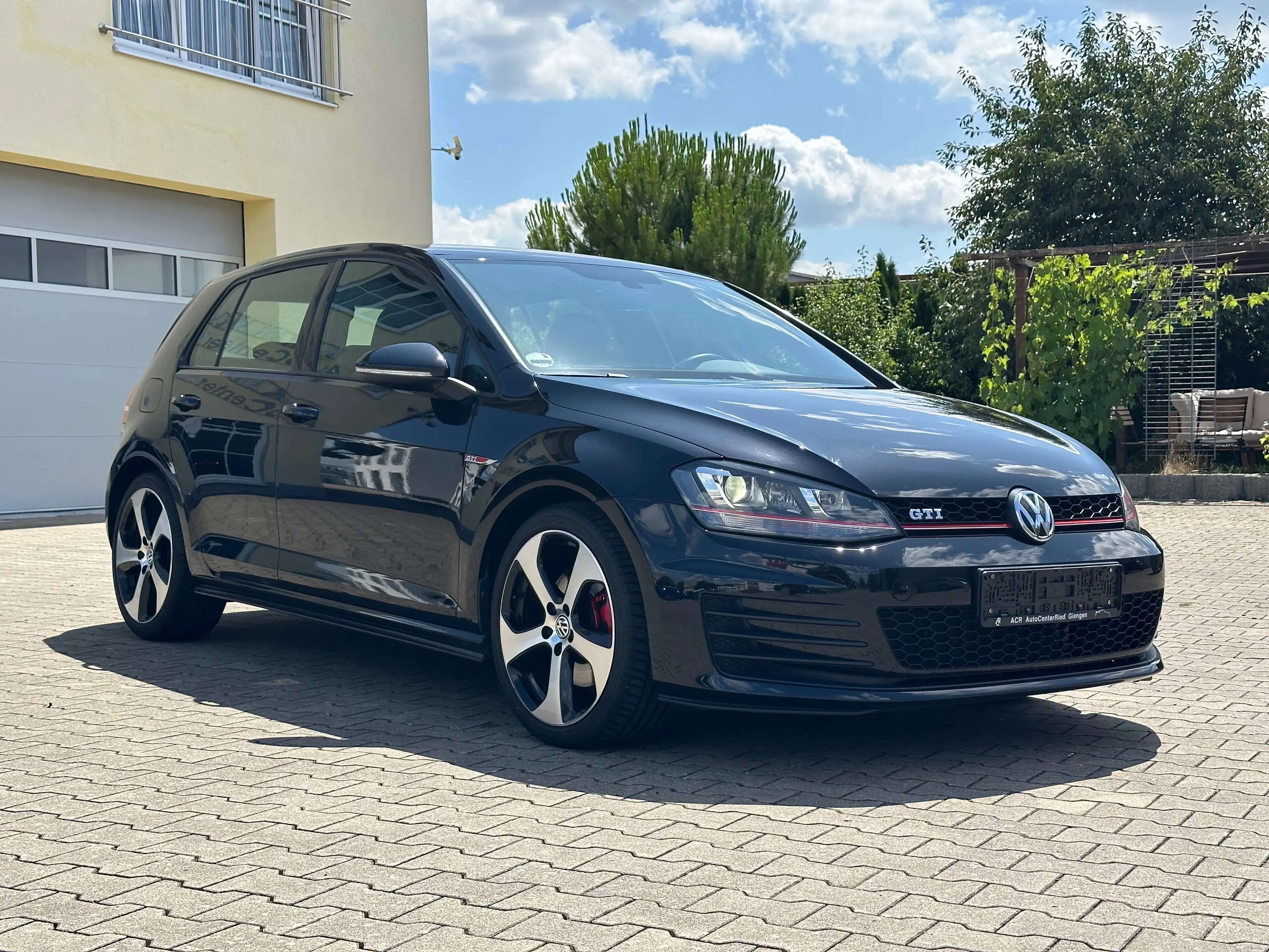 Volkswagen Golf GTI VII 1.Hand/Leder/Bi-Xenon/Ambiente/R-Kamera — photo 7