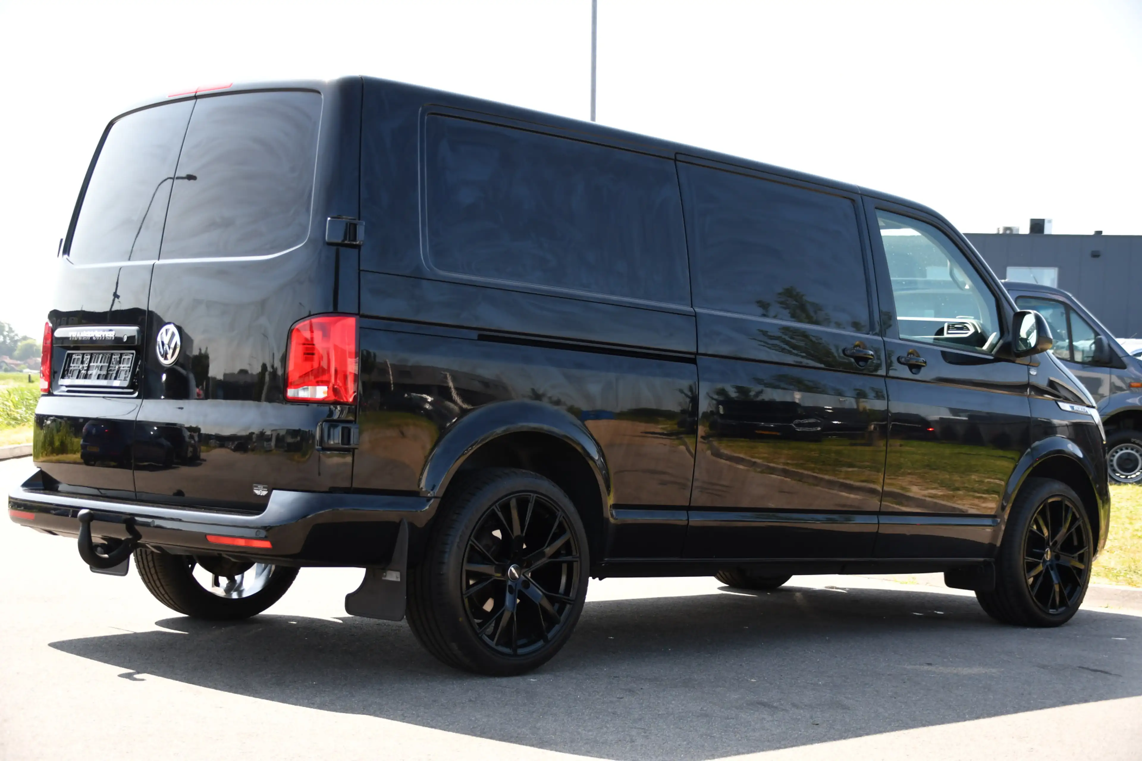 Volkswagen Transporter 2.0 TDI L2H1 30 Bulli Virtual, Adaptieve Cruise, C — photo 6