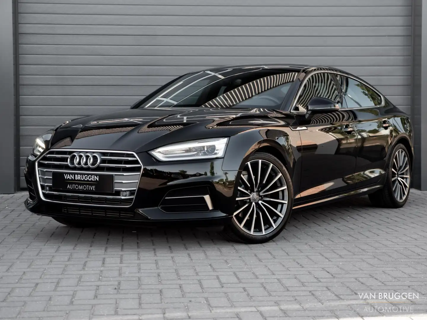Audi A5 Sportback 40 TFSI Sport B&O Virtual Stoelverwarmin Noir - 1