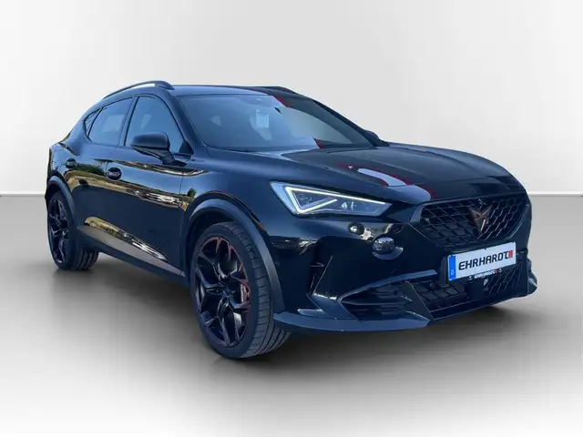 Cupra Formentor view 3