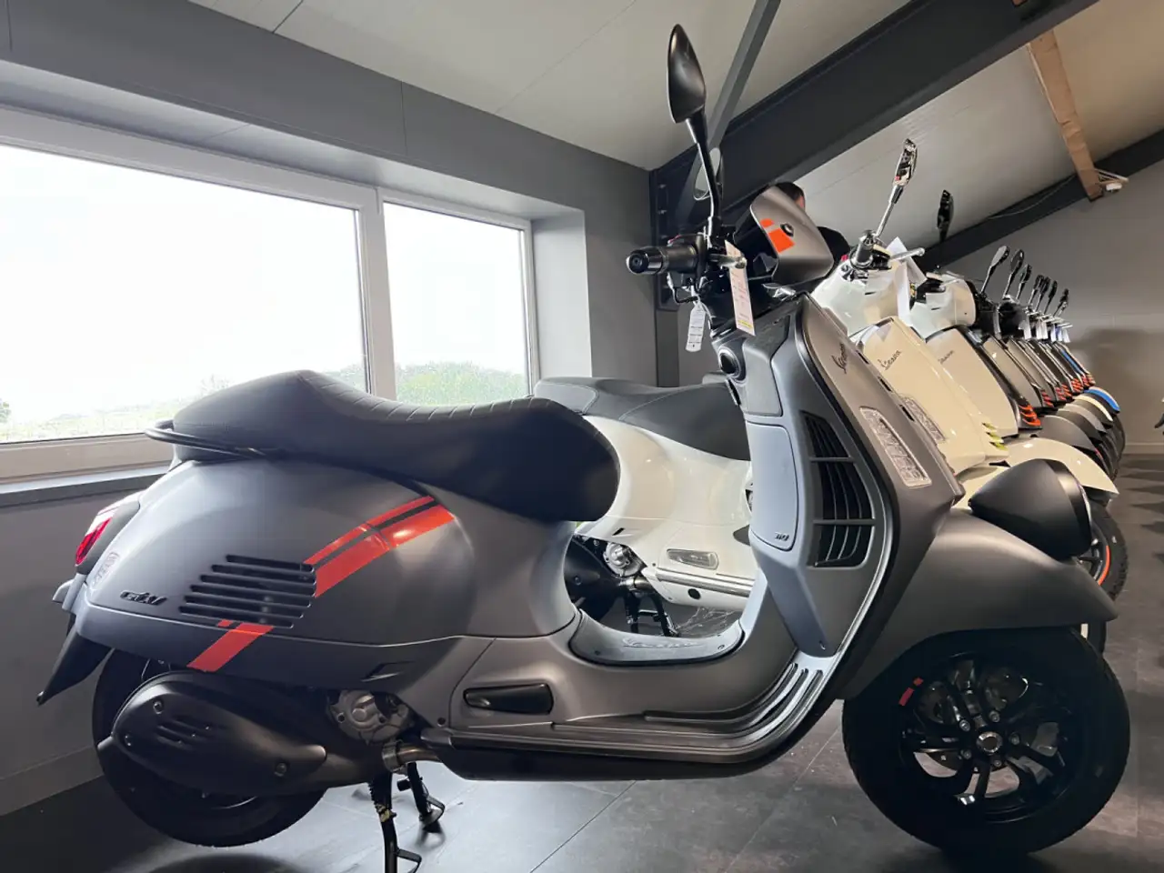 Vespa GTV 310
