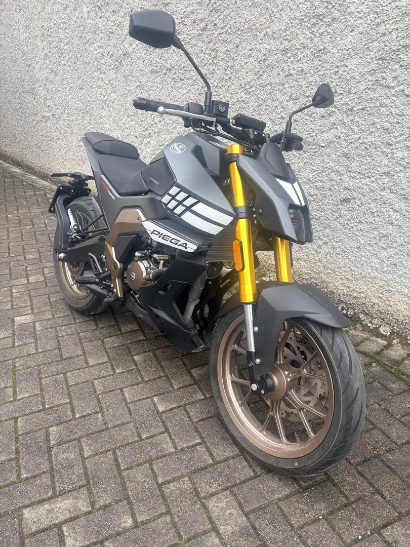 Mondial Piega 125 Negro - 1