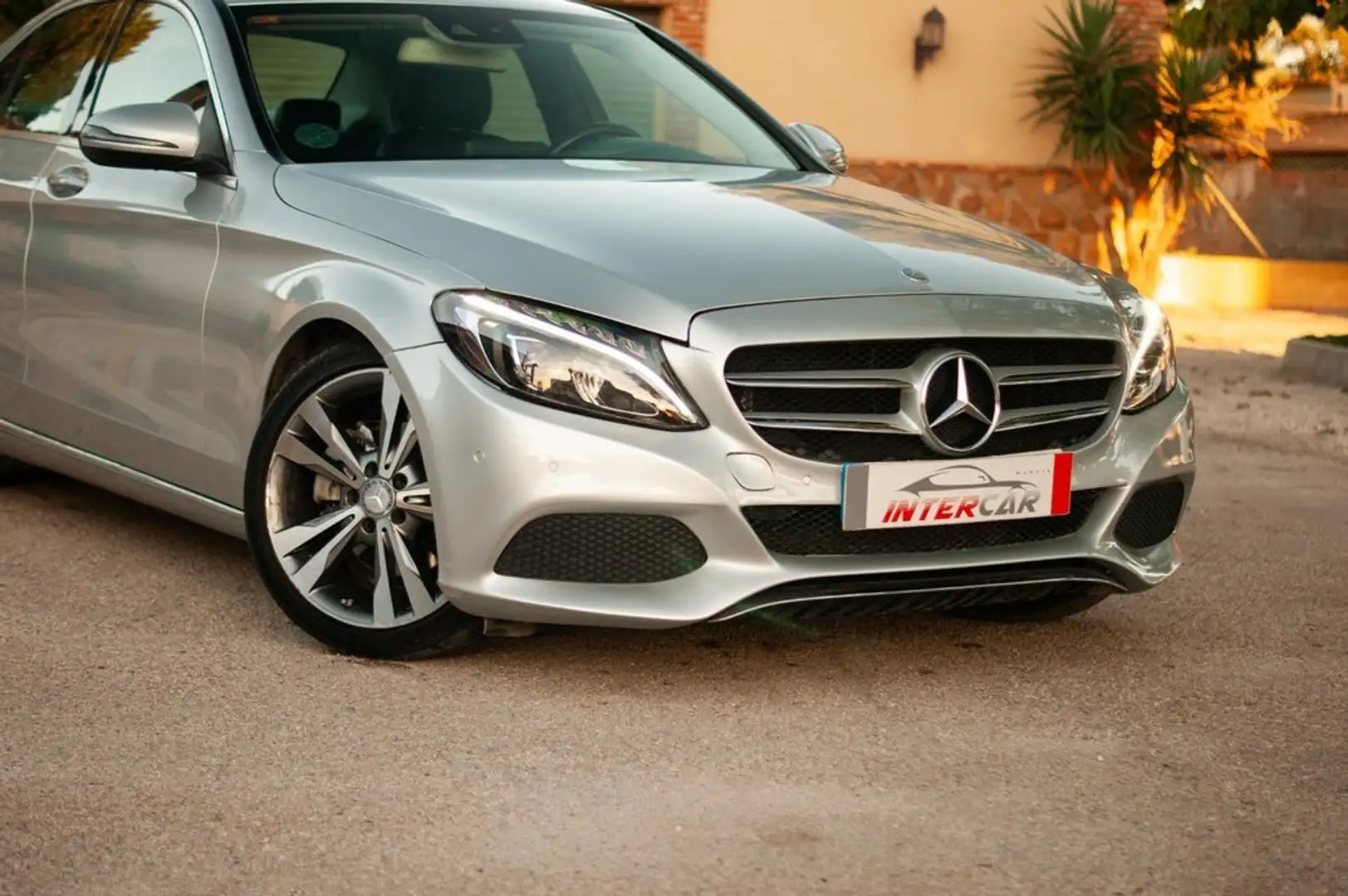 Mercedes-Benz C 220 d Gris - 2