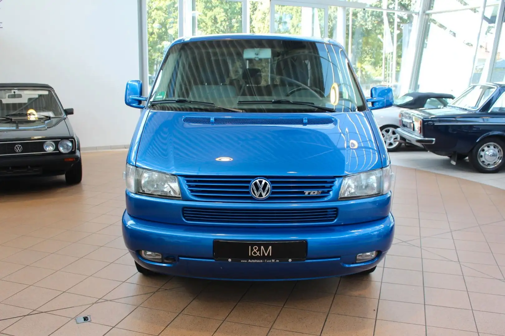 Volkswagen T4 Multivan Atlantis+SHZ+Klima+AHK+Stand.H+ Azul - 1