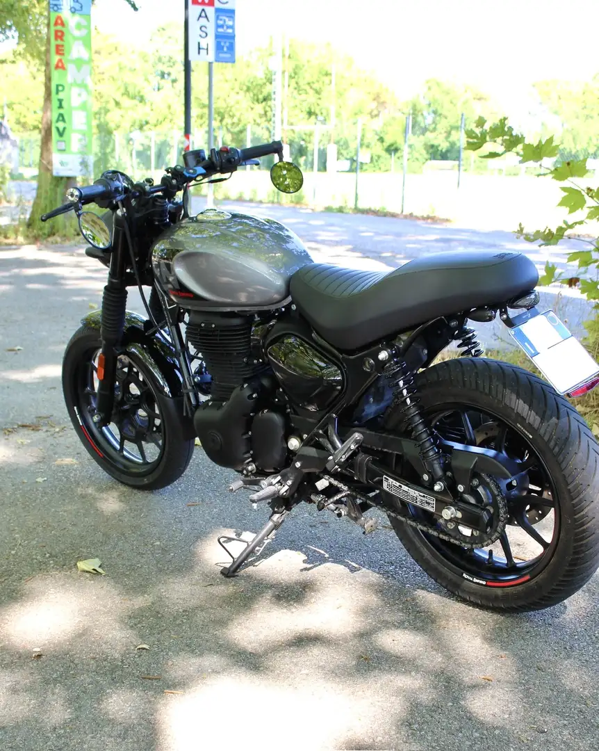 Royal Enfield HUNTER 350 - 2