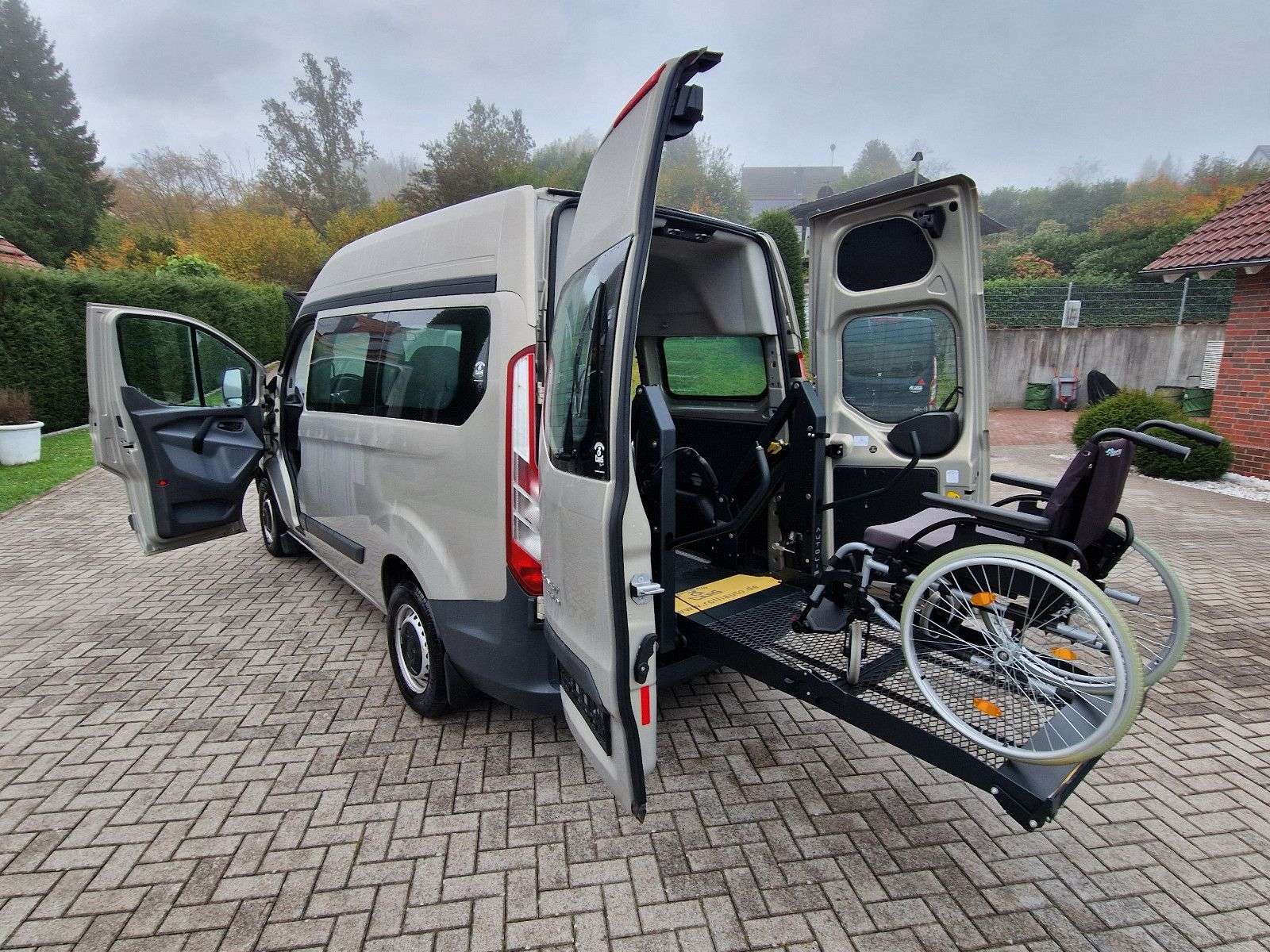 Second hand Ford Transit Custom 