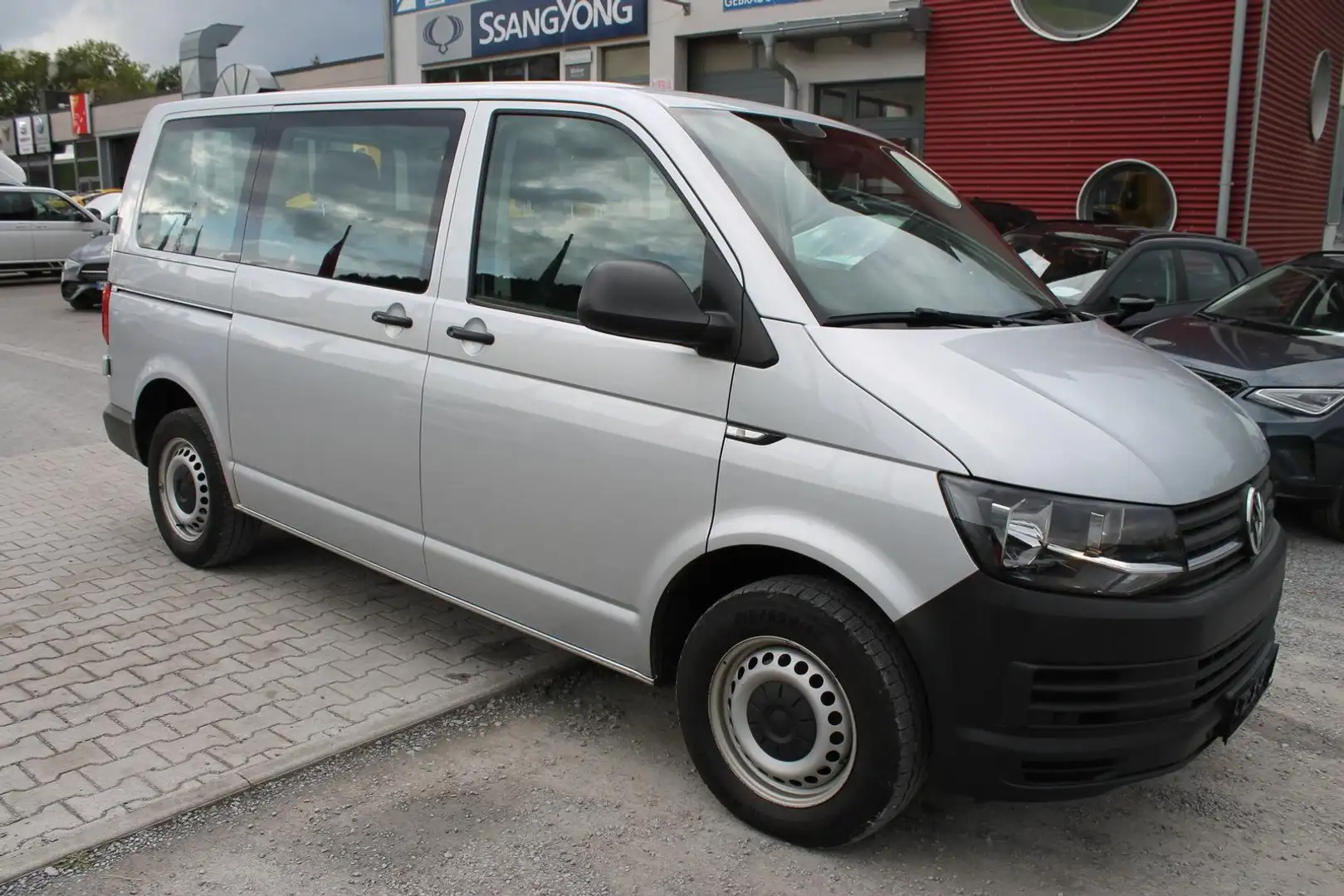 Volkswagen T6 Transporter T6 2.0 TDI *Transporter*Kombi*9-Sitzer*AHK-STARR - 1