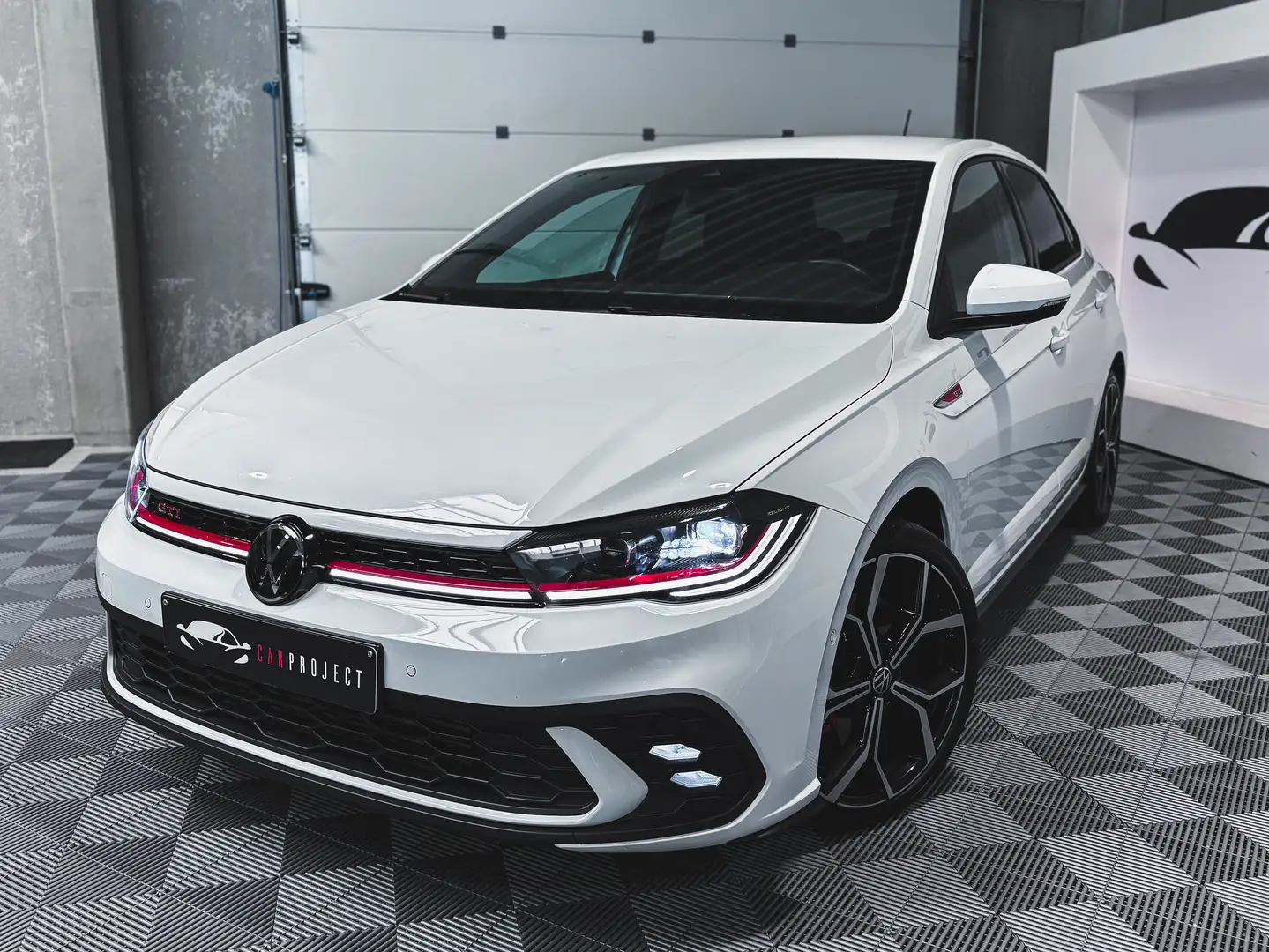 Volkswagen Polo GTI 2.0 TSI DSG , Virtual, Car-Play, Jantes 18" Wit - 1