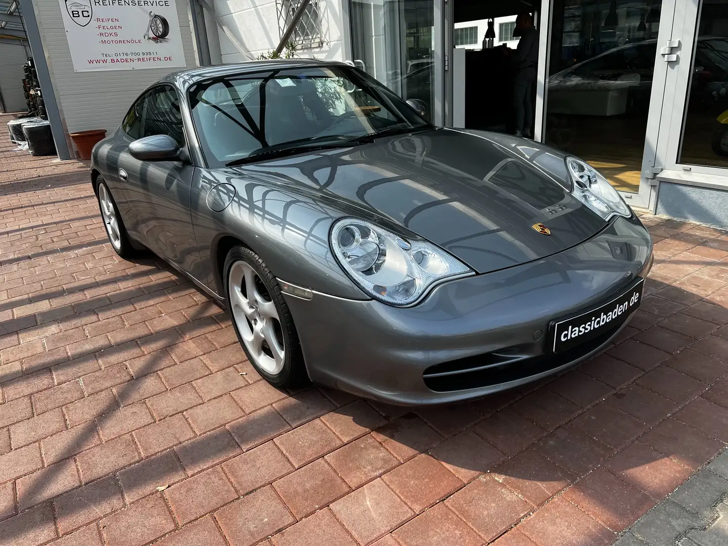 Porsche 996 Carrera Coupe *Schalt.*Schiebedach*1.HD*Neuwertig Grey - 2