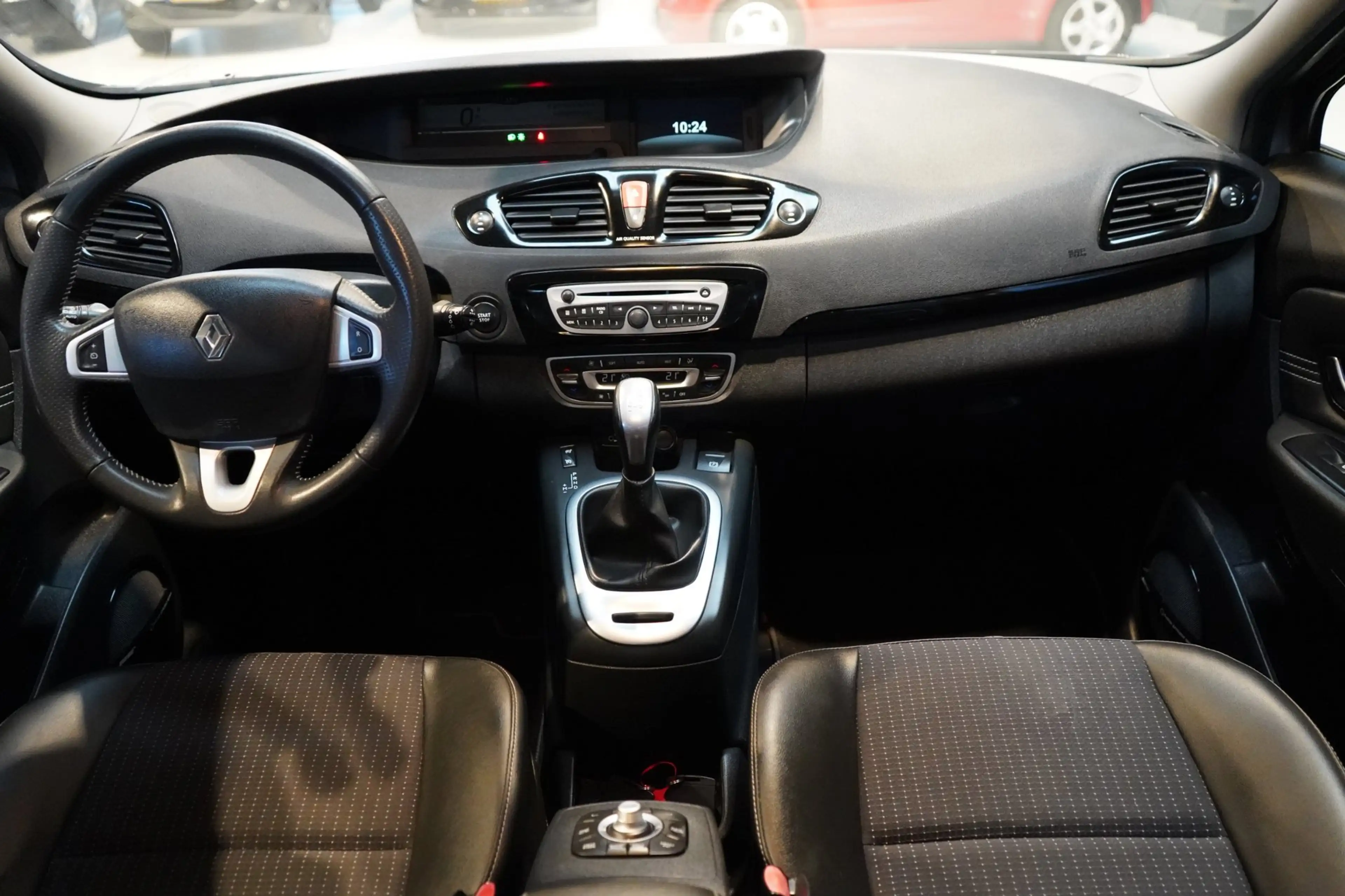 Renault Scenic 2.0 Bose | AUT | ACHTERUITRIJC. | TREKHAAK | CRUIS — photo 2
