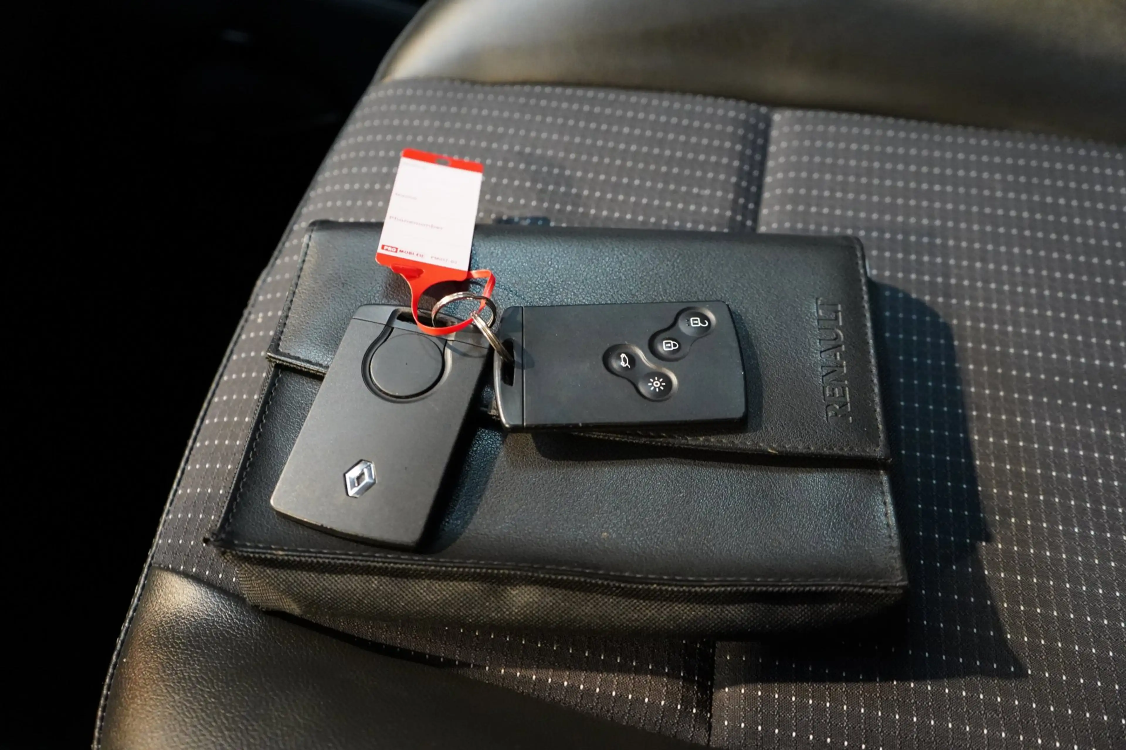 Renault Scenic 2.0 Bose | AUT | ACHTERUITRIJC. | TREKHAAK | CRUIS — photo 25
