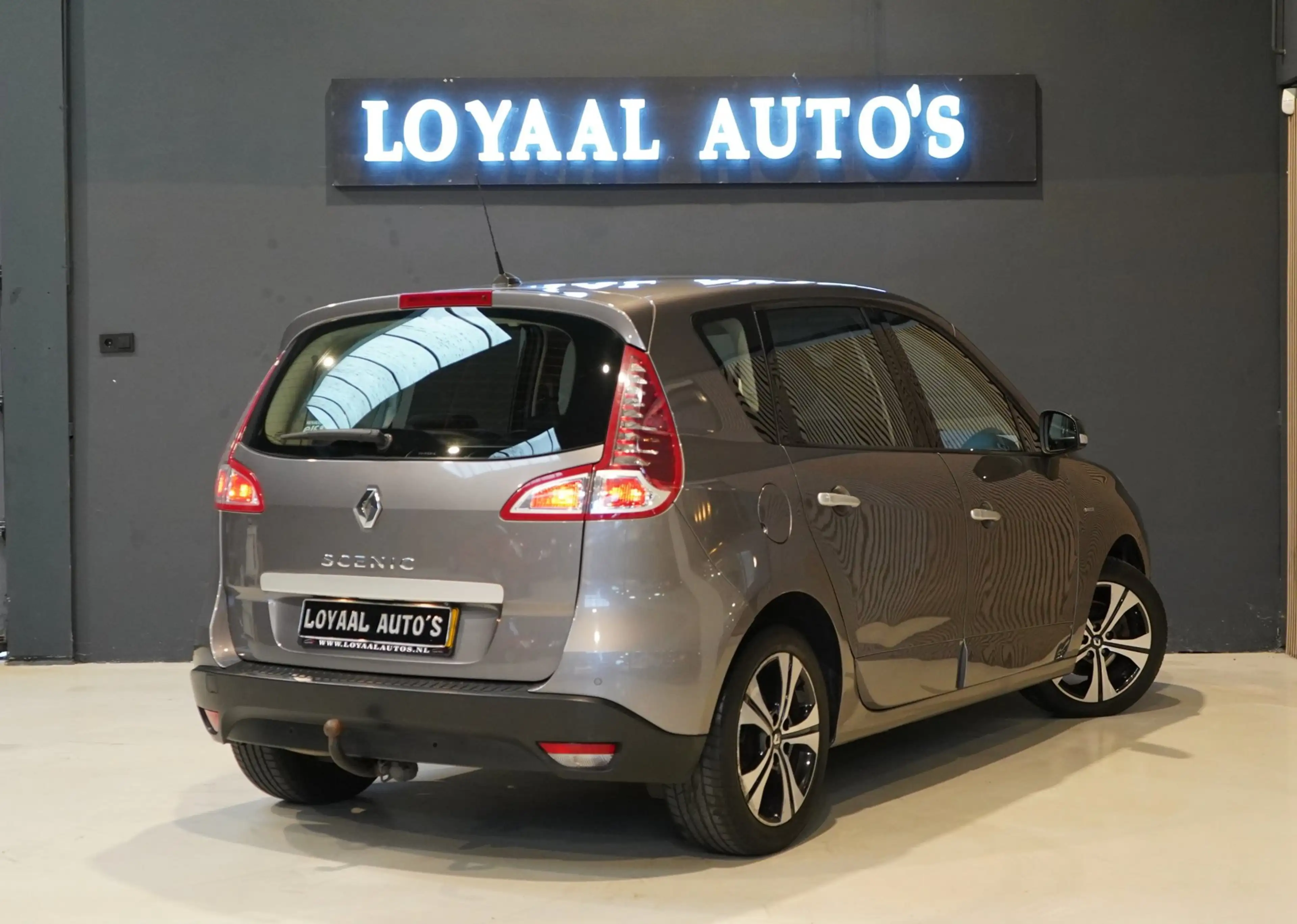 Renault Scenic 2.0 Bose | AUT | ACHTERUITRIJC. | TREKHAAK | CRUIS — photo 8