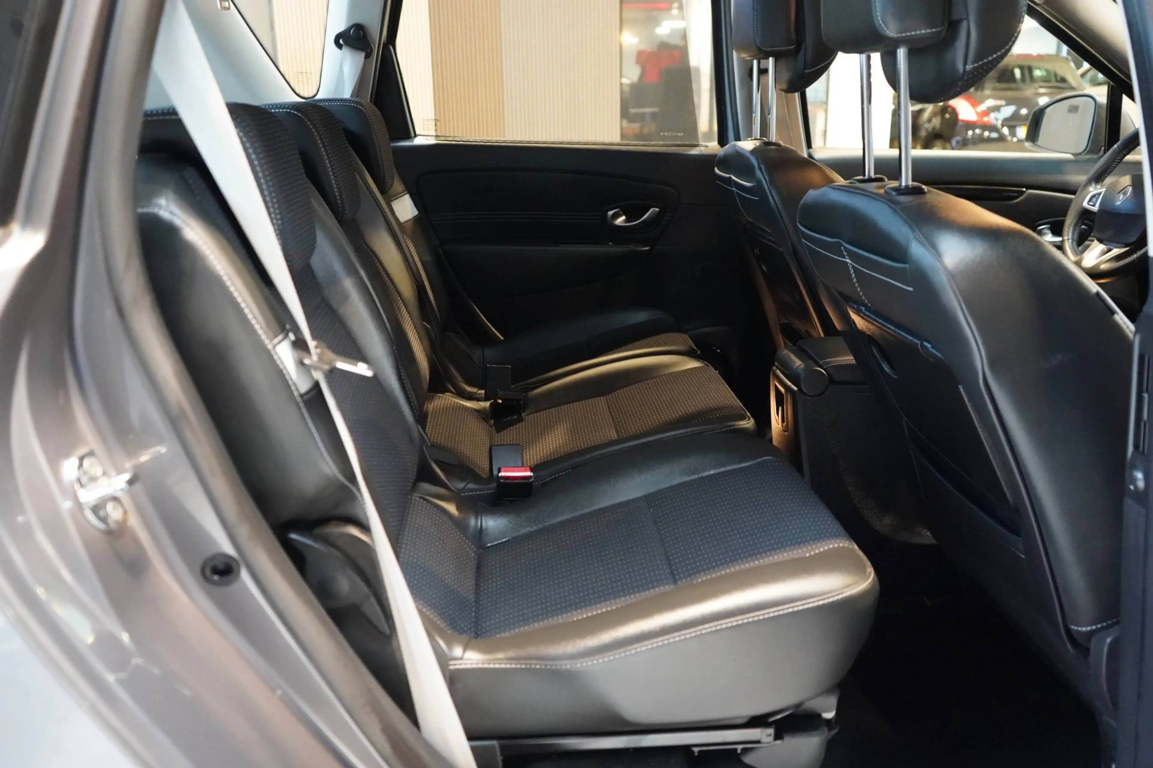 Renault Scenic 2.0 Bose | AUT | ACHTERUITRIJC. | TREKHAAK | CRUIS — photo 15