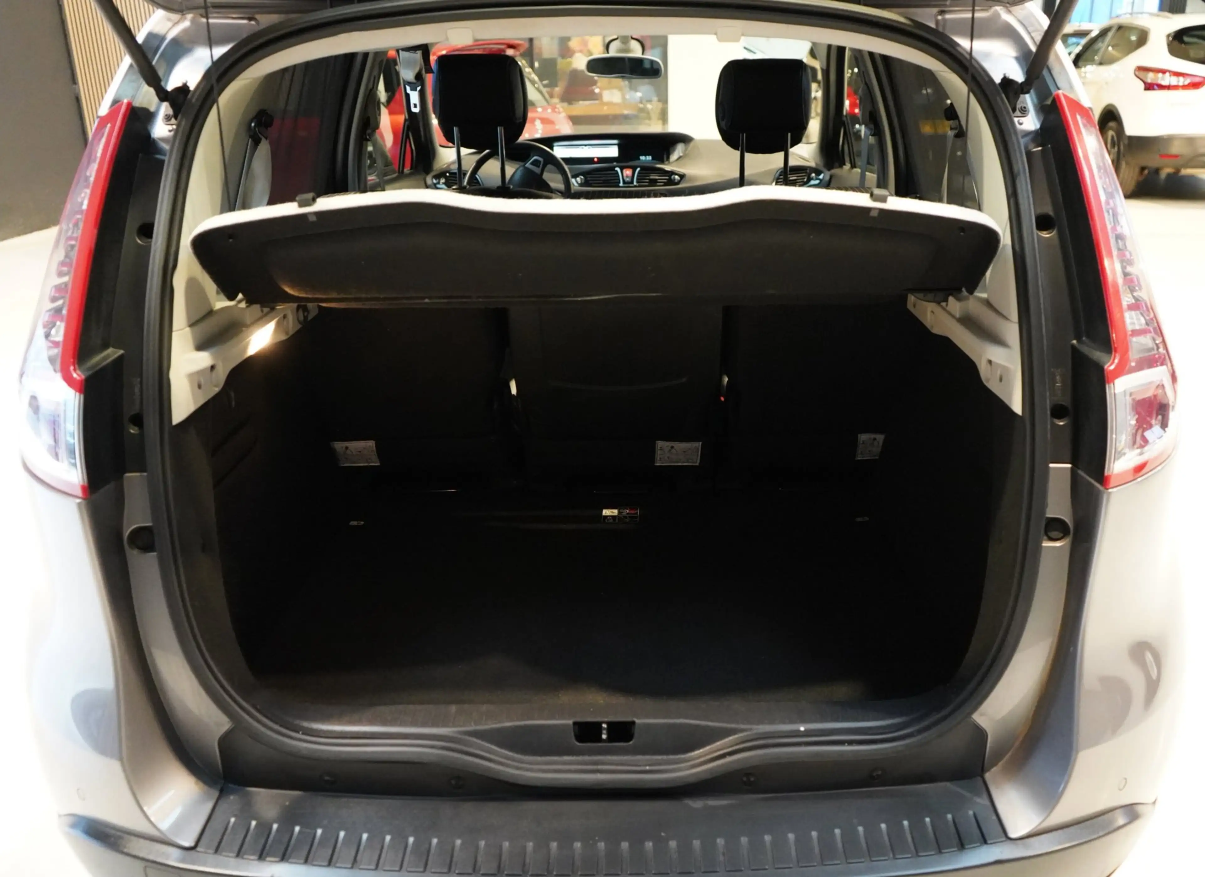 Renault Scenic 2.0 Bose | AUT | ACHTERUITRIJC. | TREKHAAK | CRUIS — photo 29
