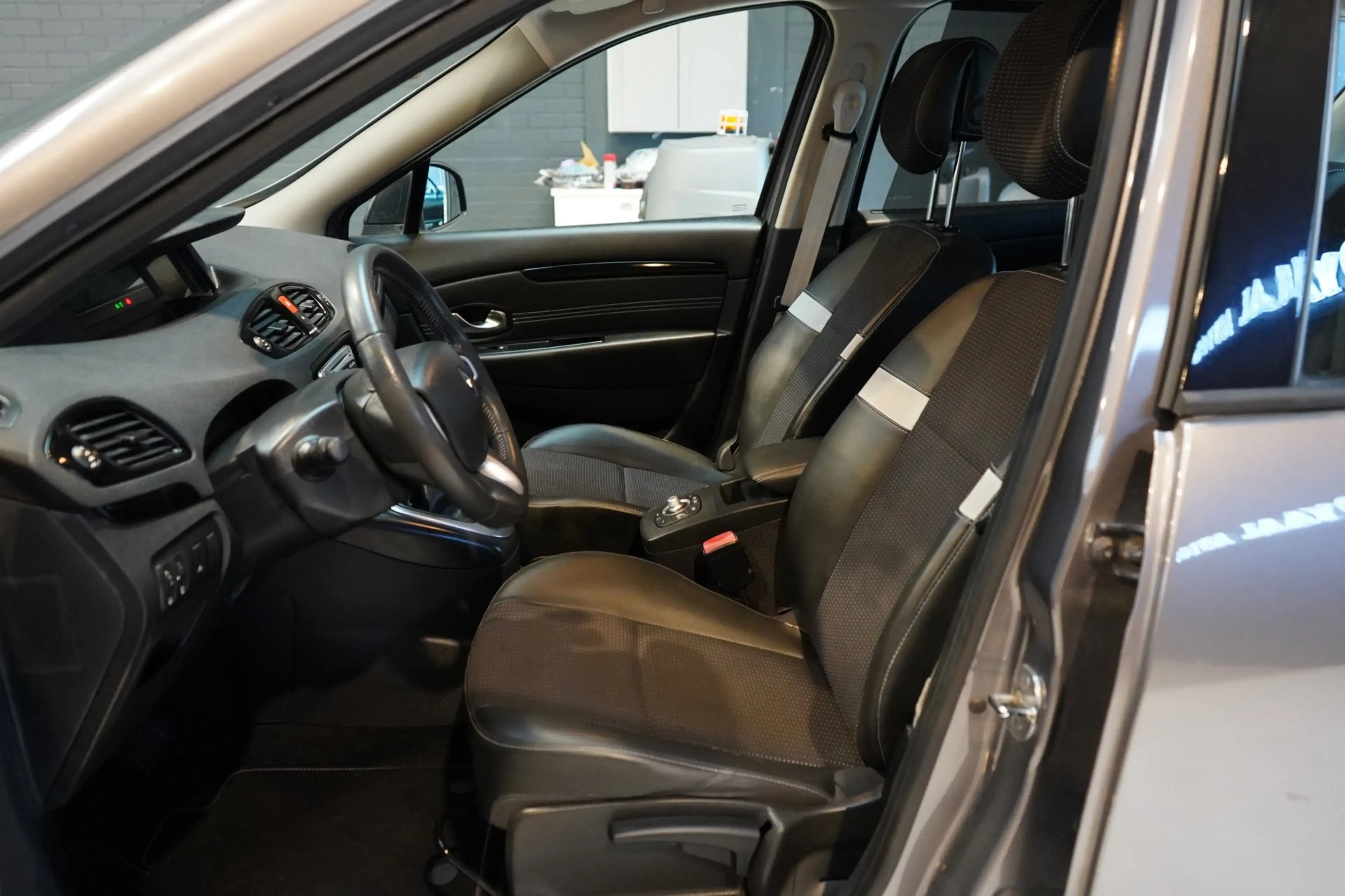 Renault Scenic 2.0 Bose | AUT | ACHTERUITRIJC. | TREKHAAK | CRUIS — photo 13