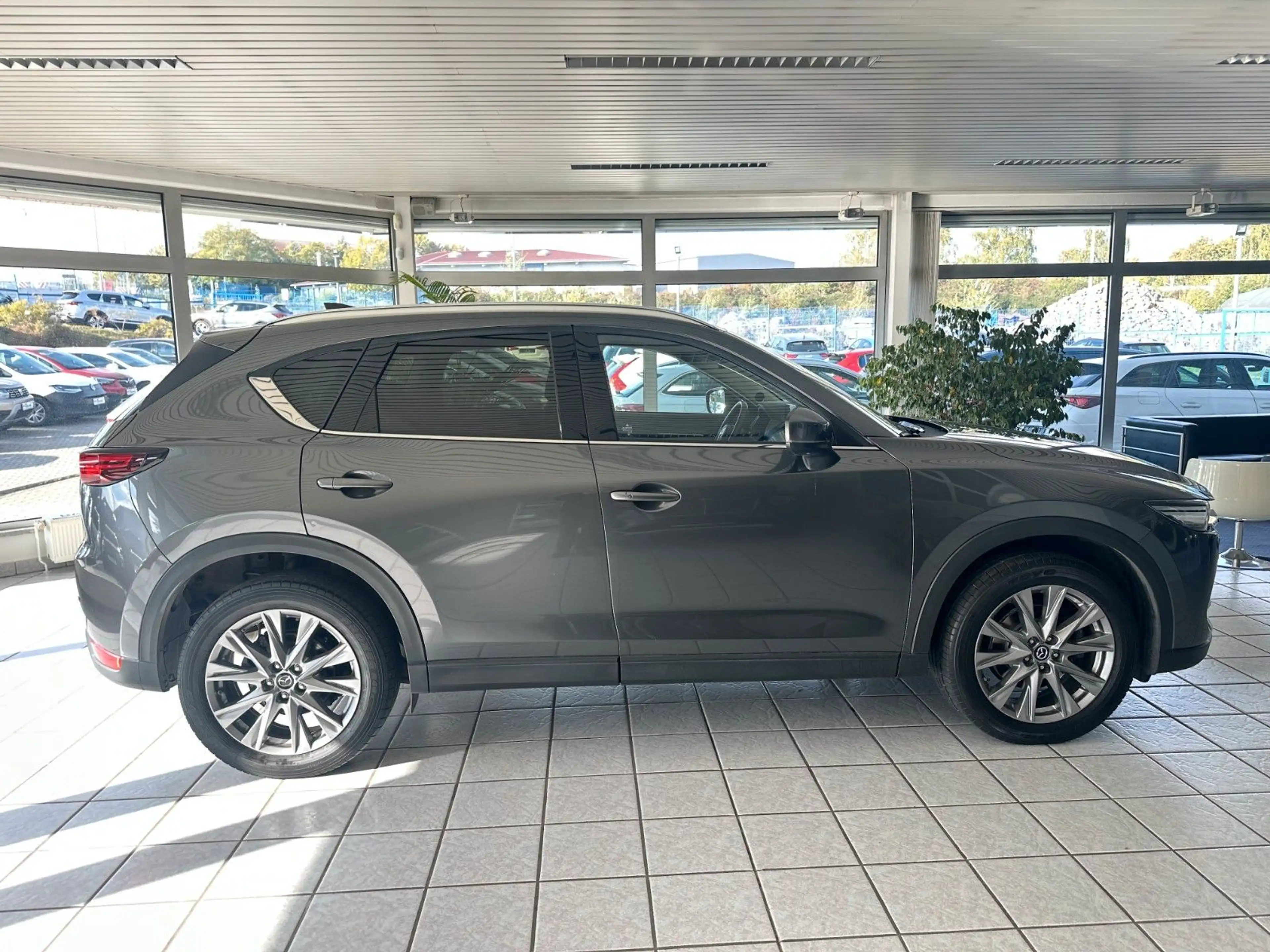 Mazda CX-5 Sports-Line AWD*ACC*HuD*AHK*SHZ*BOSE*DAB* — photo 4