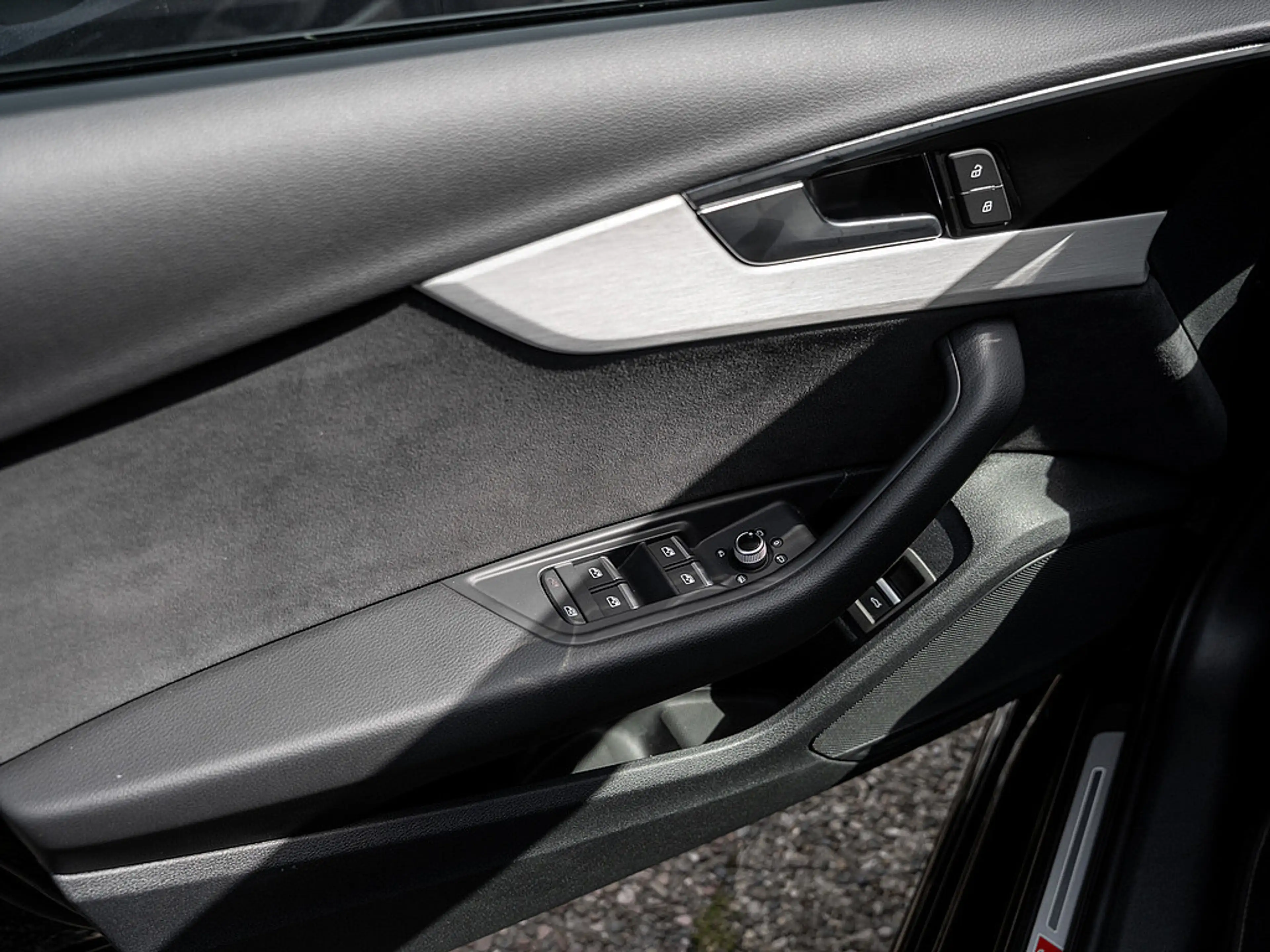 Audi S4 Avant 3.0 TDI quattro AHK LED SHZ PDC NAVI — photo 14