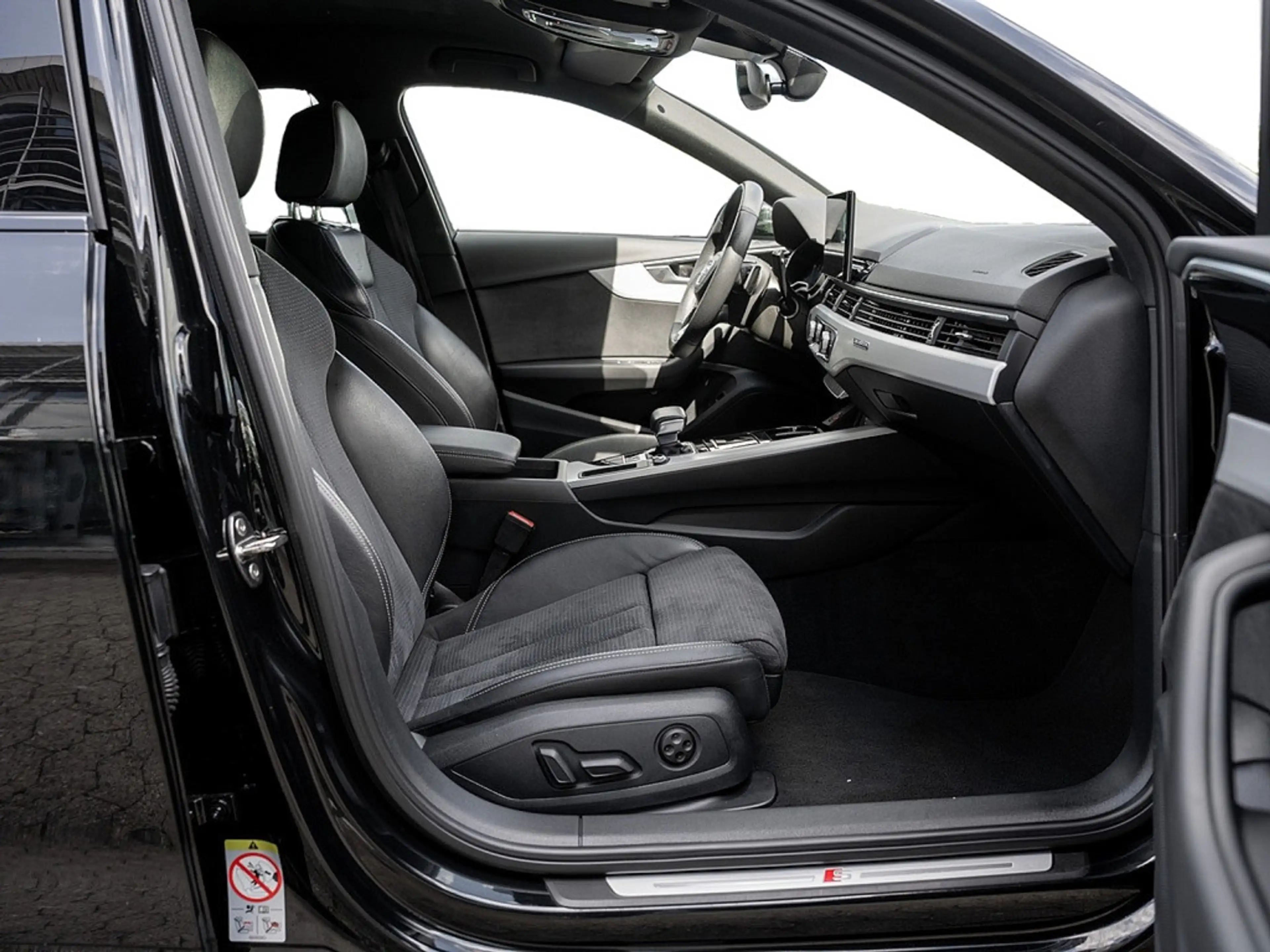 Audi S4 Avant 3.0 TDI quattro AHK LED SHZ PDC NAVI — photo 3