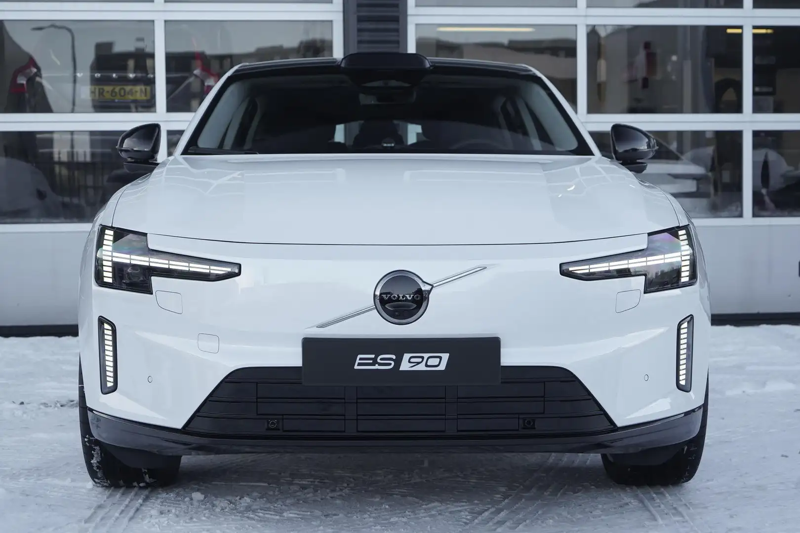 Volvo ES90 Single Motor Extended Range Ultra 92 kWh | Stoelve Weiß - 2