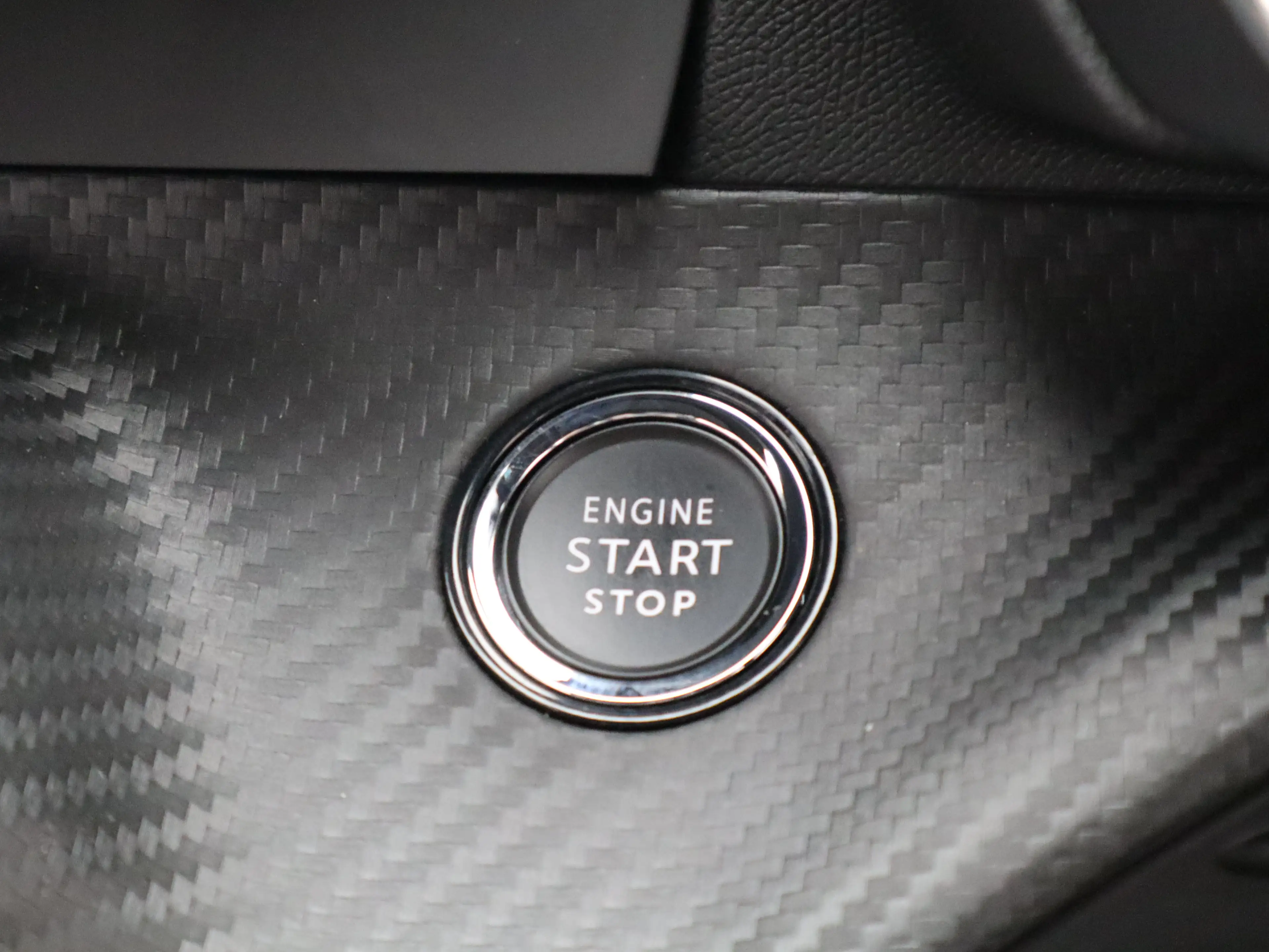 Peugeot e-208 EV GT 51 kWh 96% SOH | Warmtepomp | Cruise Control — photo 19