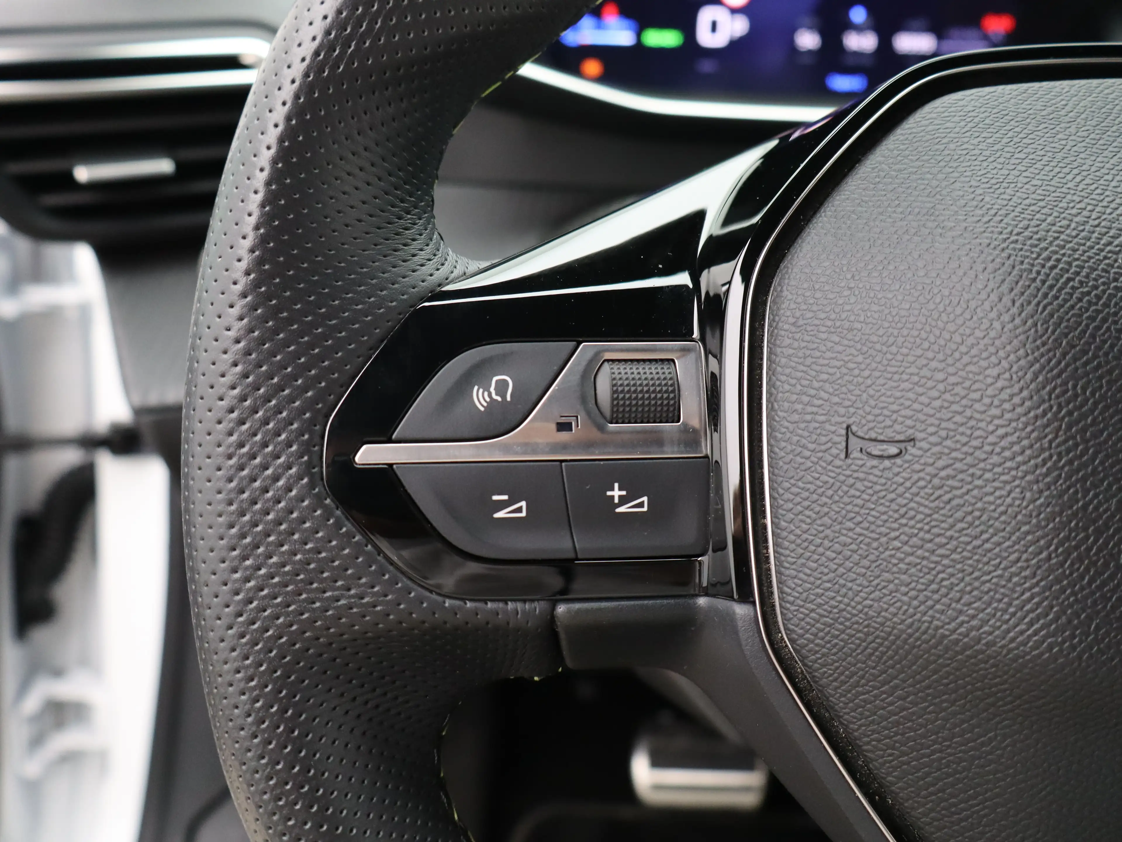 Peugeot e-208 EV GT 51 kWh 96% SOH | Warmtepomp | Cruise Control — photo 21