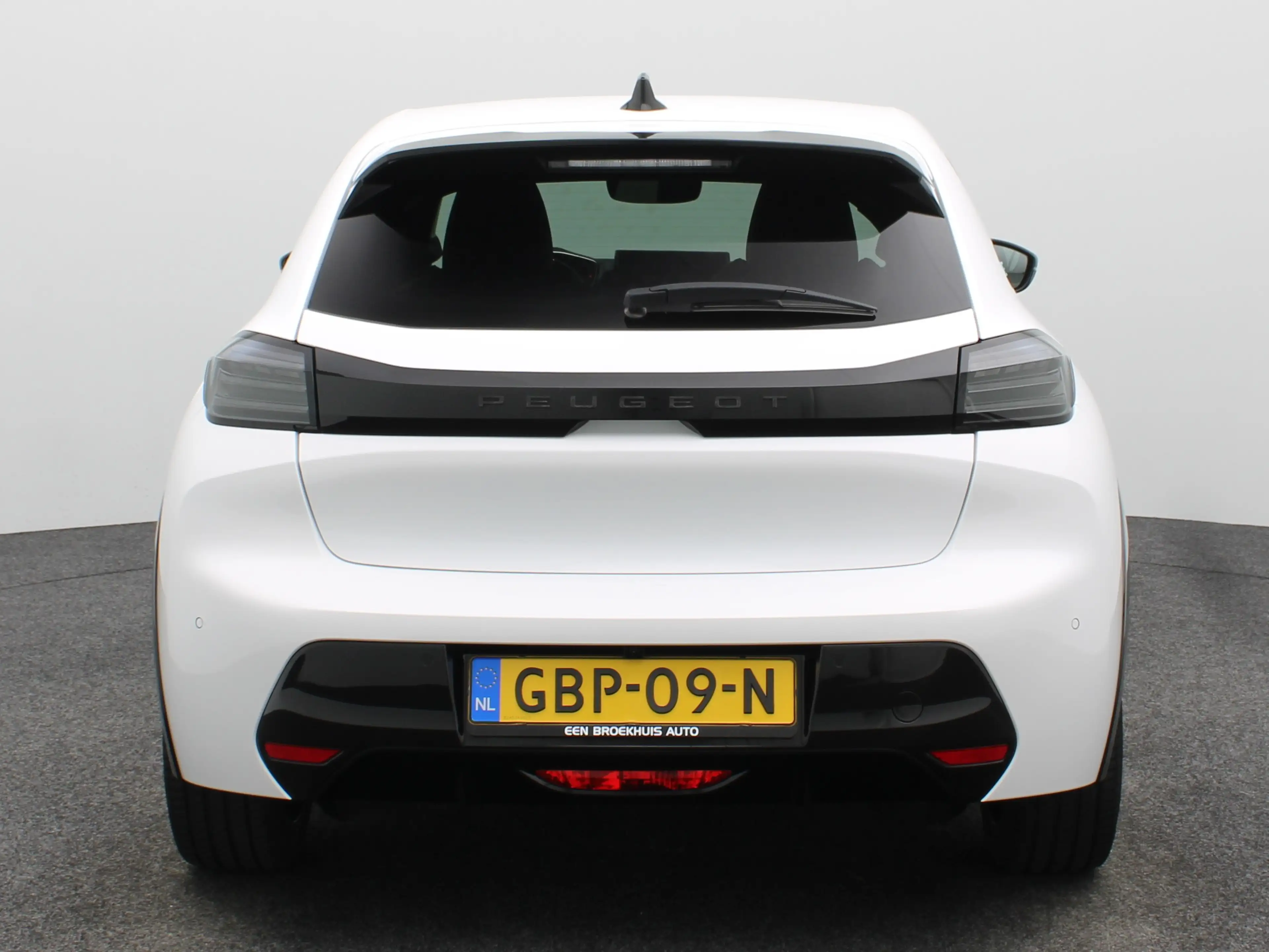 Peugeot e-208 EV GT 51 kWh 96% SOH | Warmtepomp | Cruise Control — photo 6