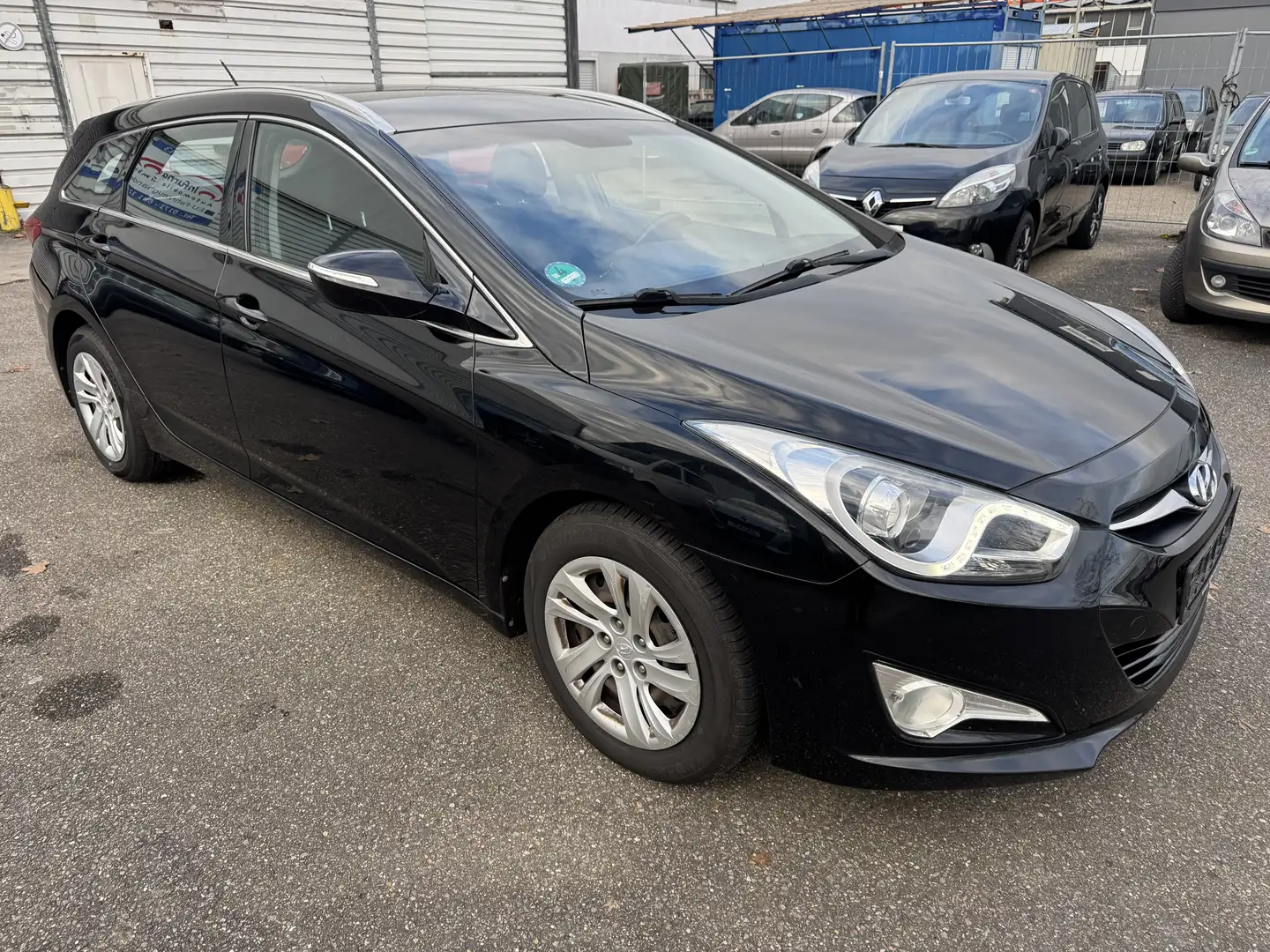 Hyundai i40 FIFA World Cup Edition TÜV bis 07.2027 Noir - 2