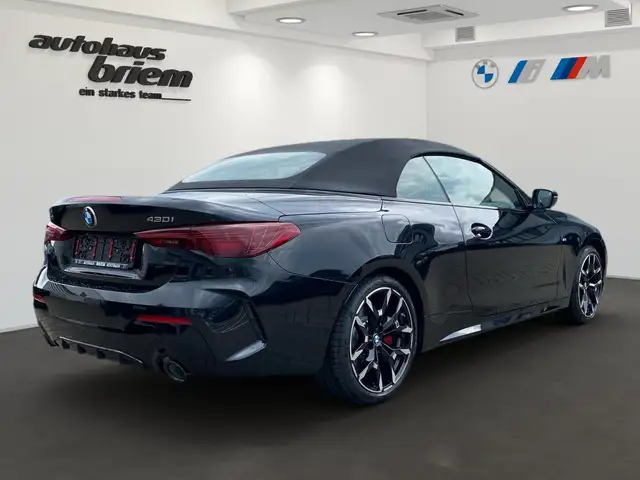 BMW 4 Series view 3