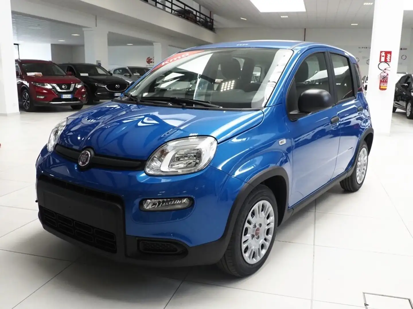 Fiat New Panda 1.0 FireFly Hybrid Blue - 1