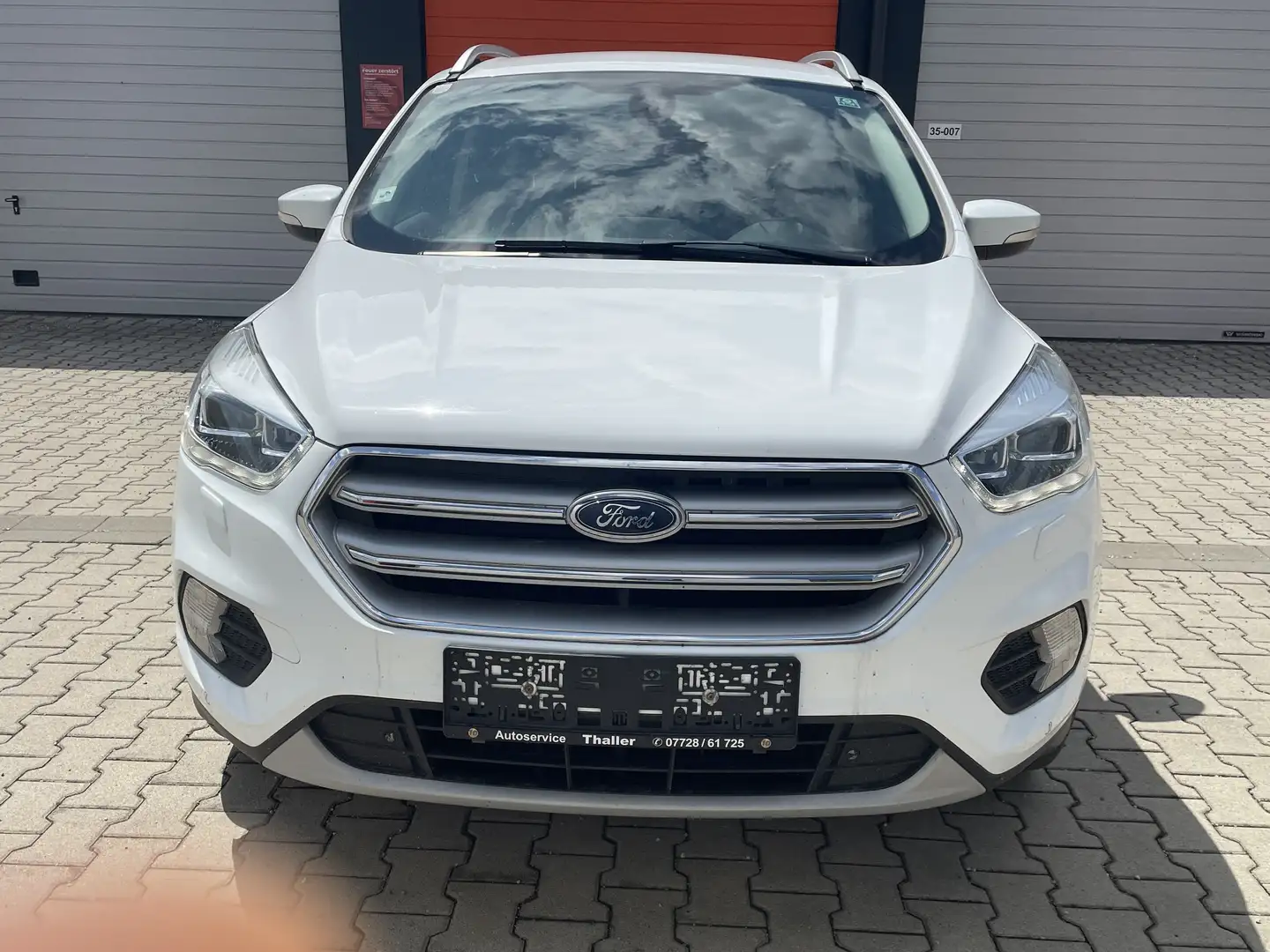 Ford Kuga Titanium Blanc - 1
