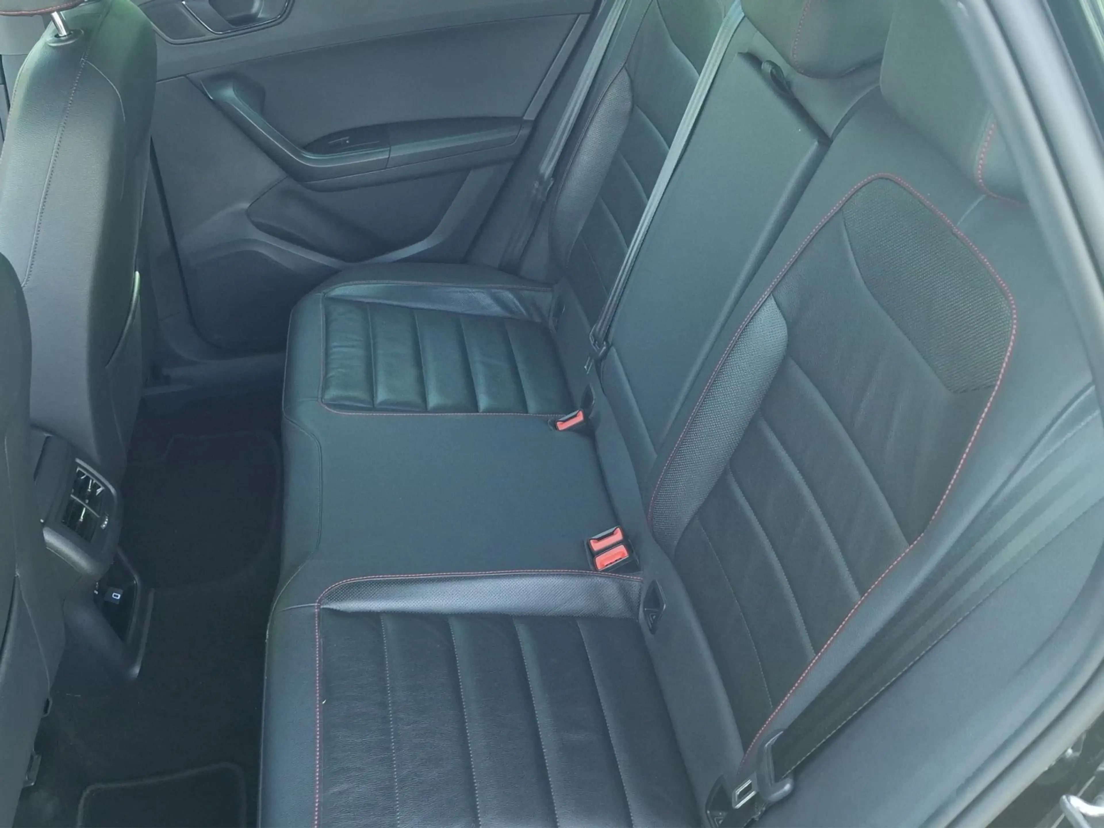 SEAT Ateca FR — photo 13