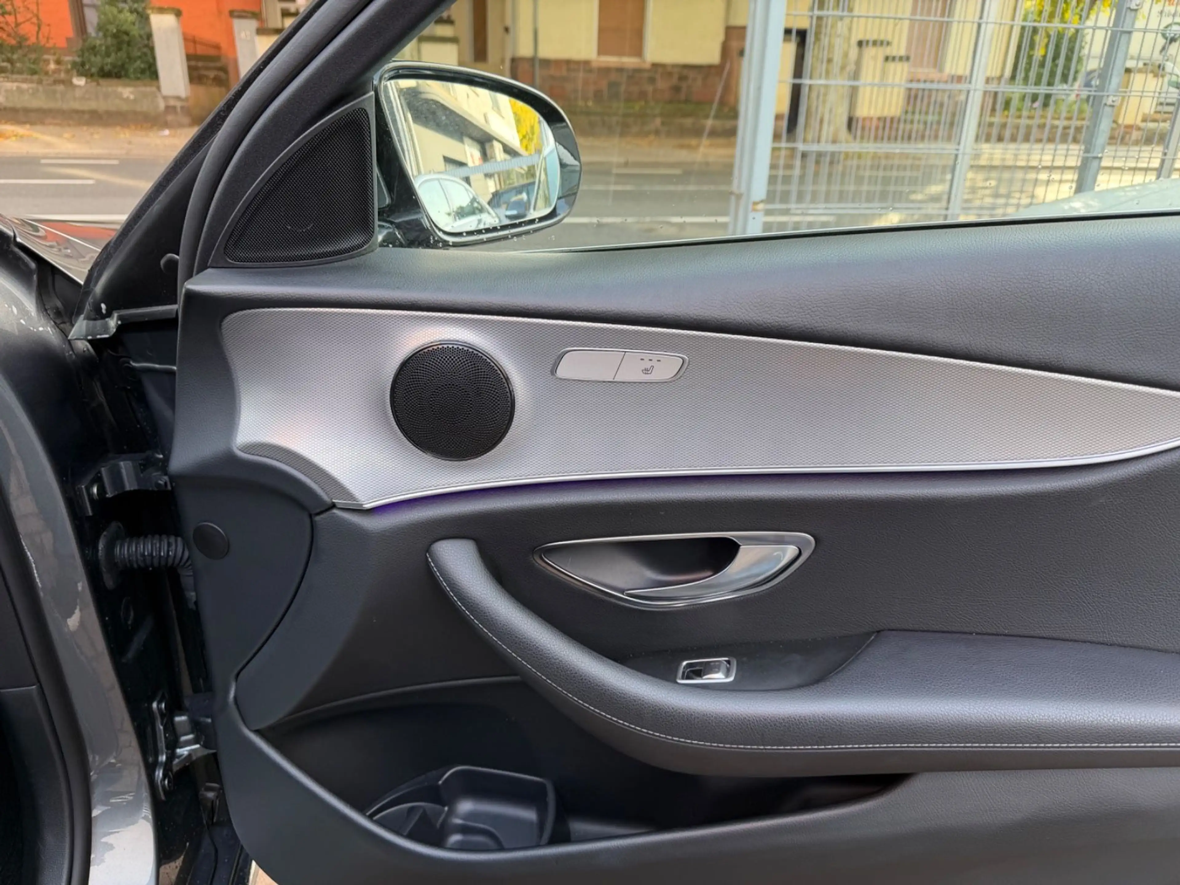 Mercedes-Benz E 220 E T-Modell E 220 d 4Matic AHK Kamera Leder — photo 11