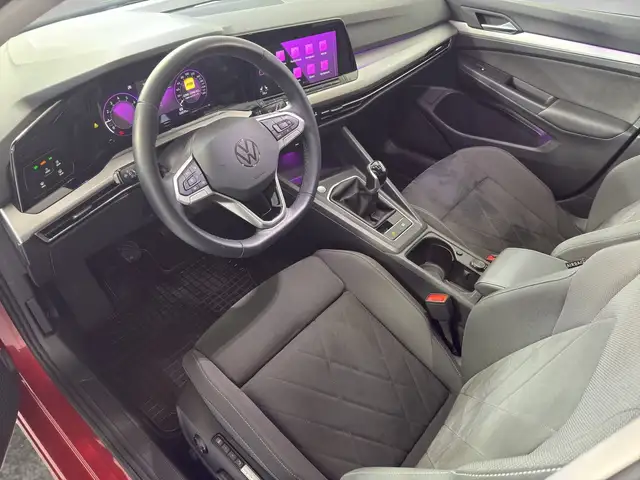Volkswagen Golf view 6