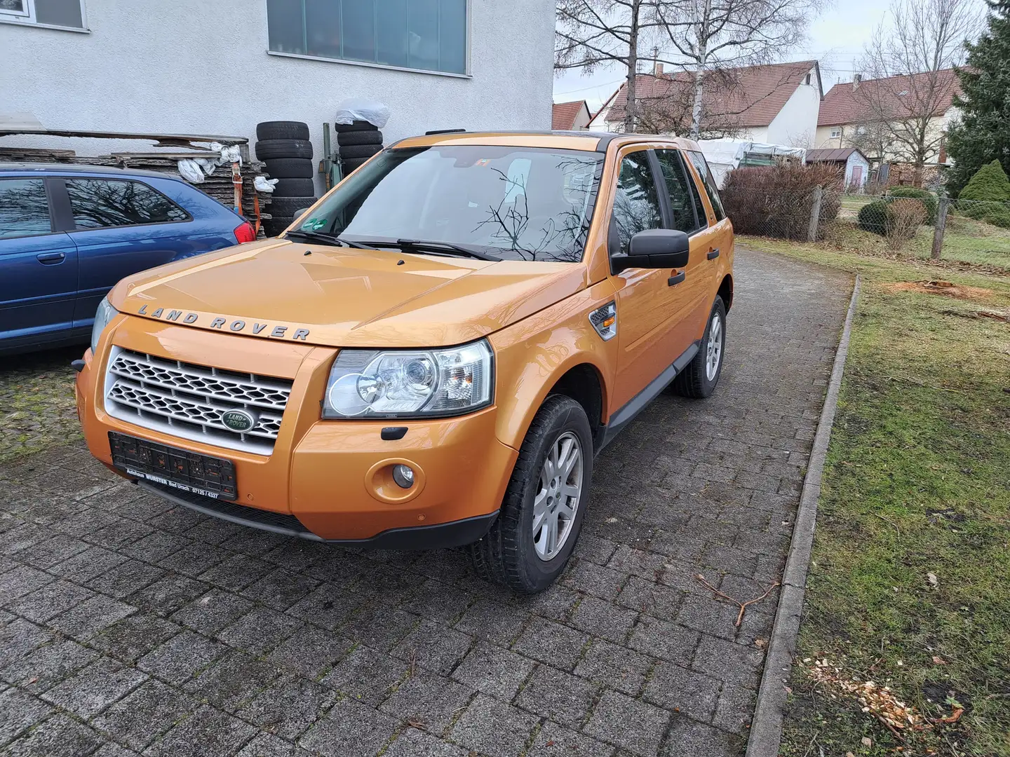 Land Rover Freelander SE TD4 Оранжевый - 2