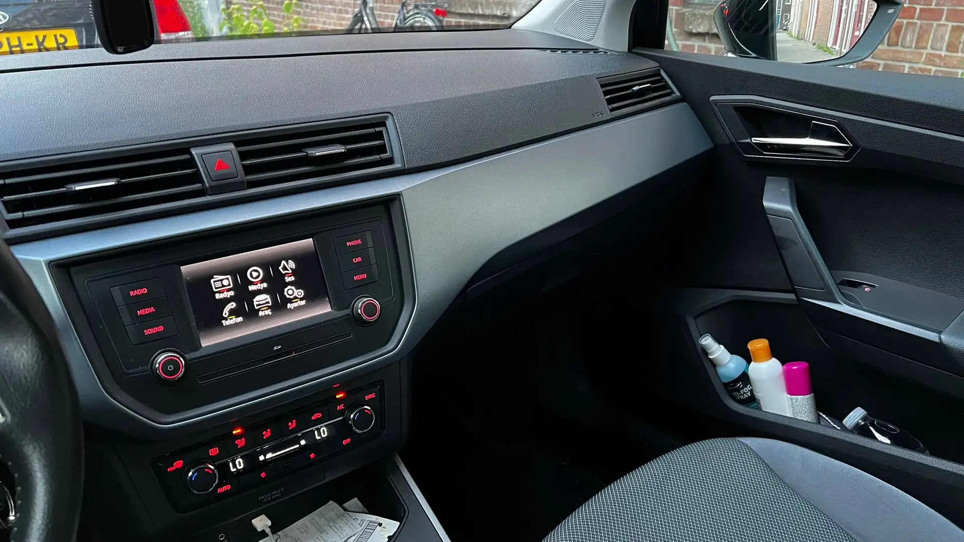SEAT Arona Arona 1.0 TSI Style B. Int Nero - 2