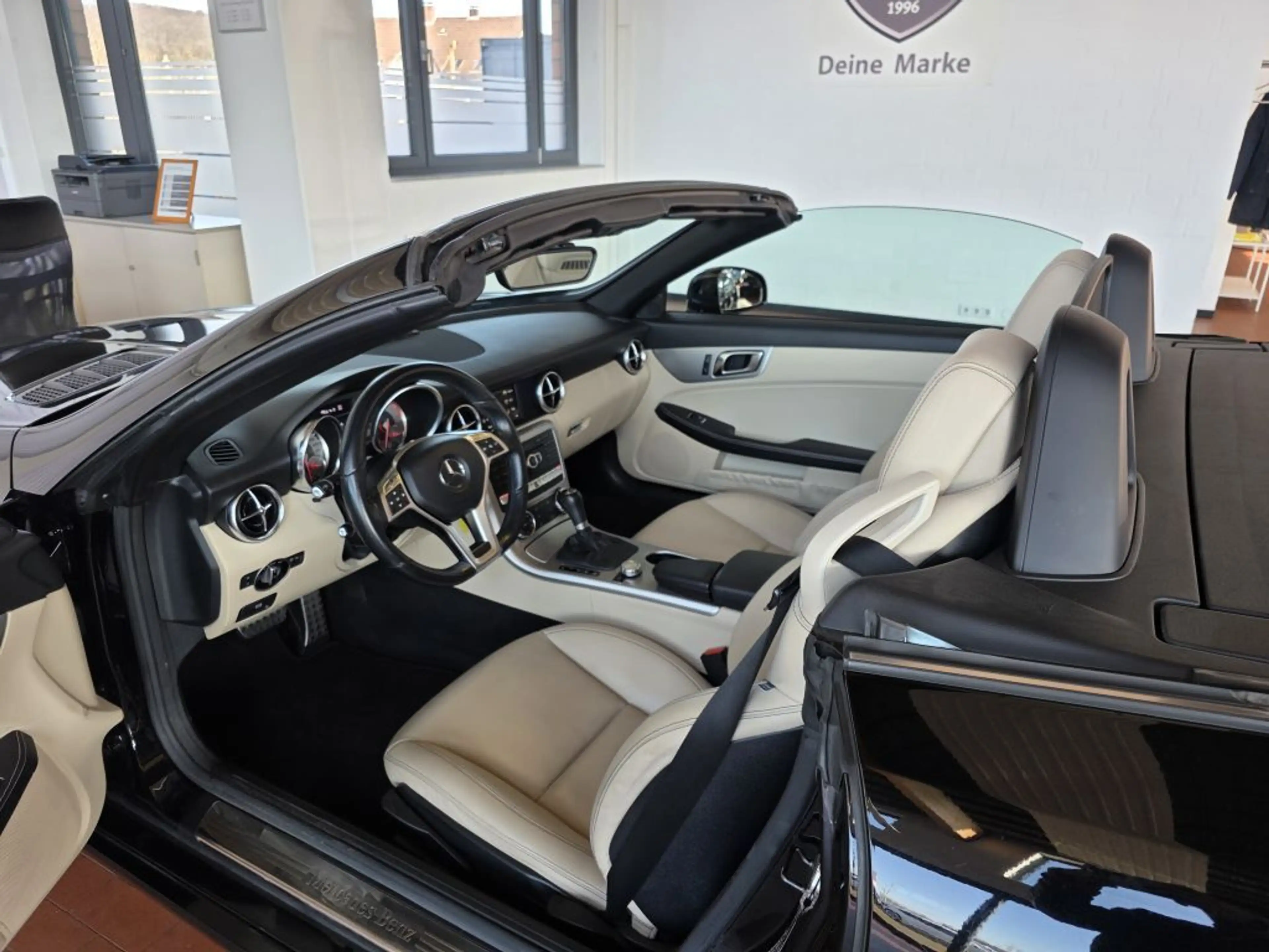 Mercedes-Benz SLK 200 7G-TRONIC+PARKTRONIC+Navi+AIRSCARF+Sport — photo 11