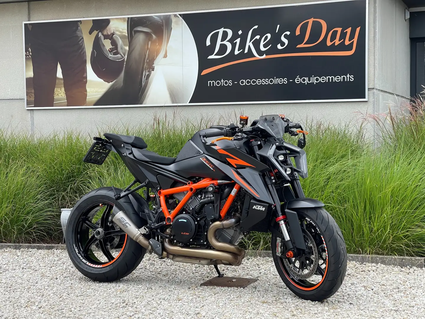 KTM 1390 Super Duke R Noir - 1