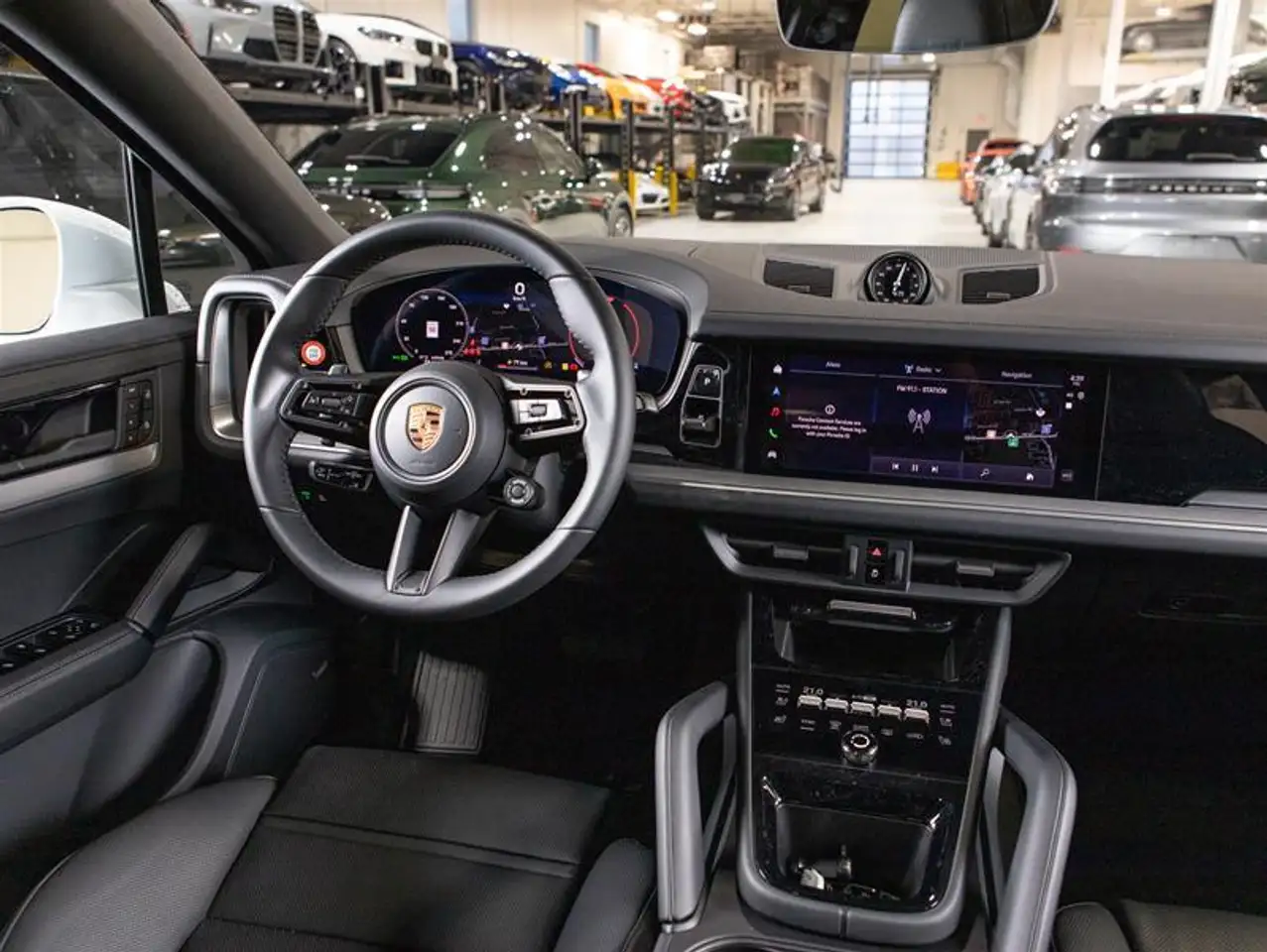 Porsche Cayenne снимка Porsche Cayenne