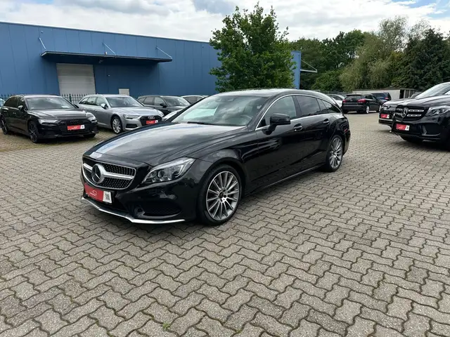 Mercedes-Benz CLS 350 CLS 350d 4Matic AMG Distr DESIGNO Luft SHD Massa