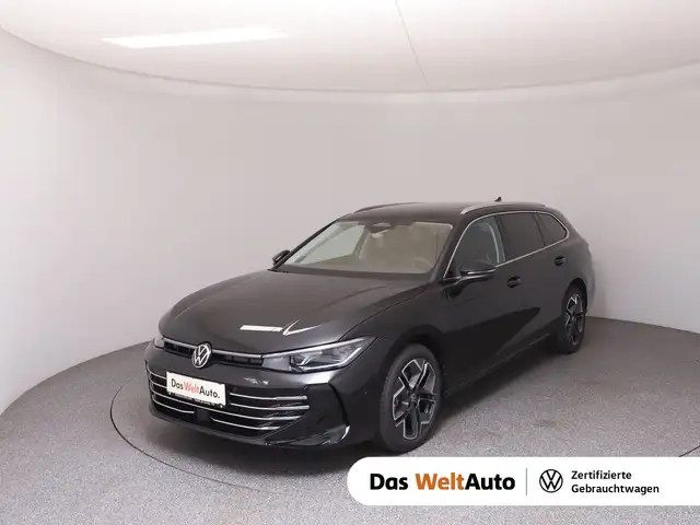 Volkswagen Passat main image