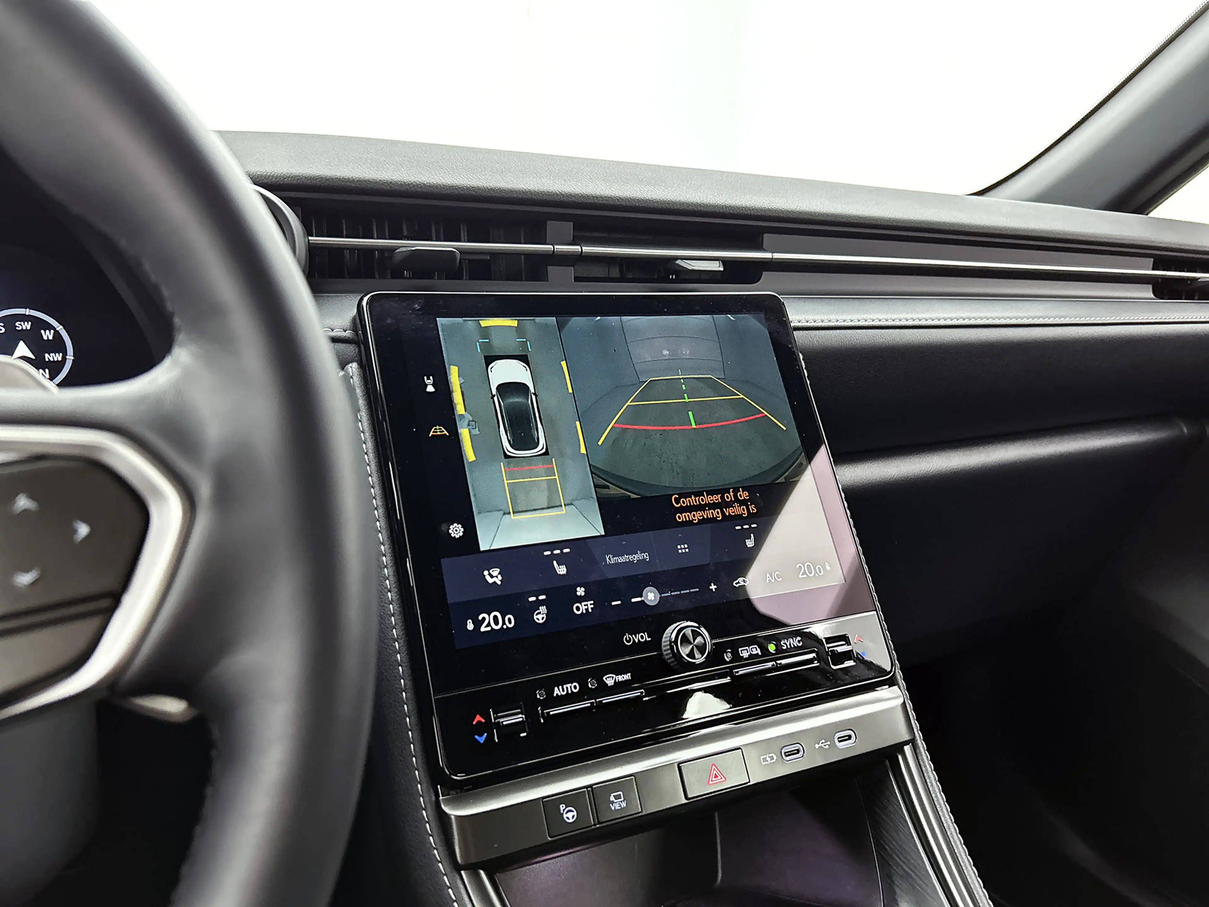 Lexus LBX Relax + Advance pakket — photo 8