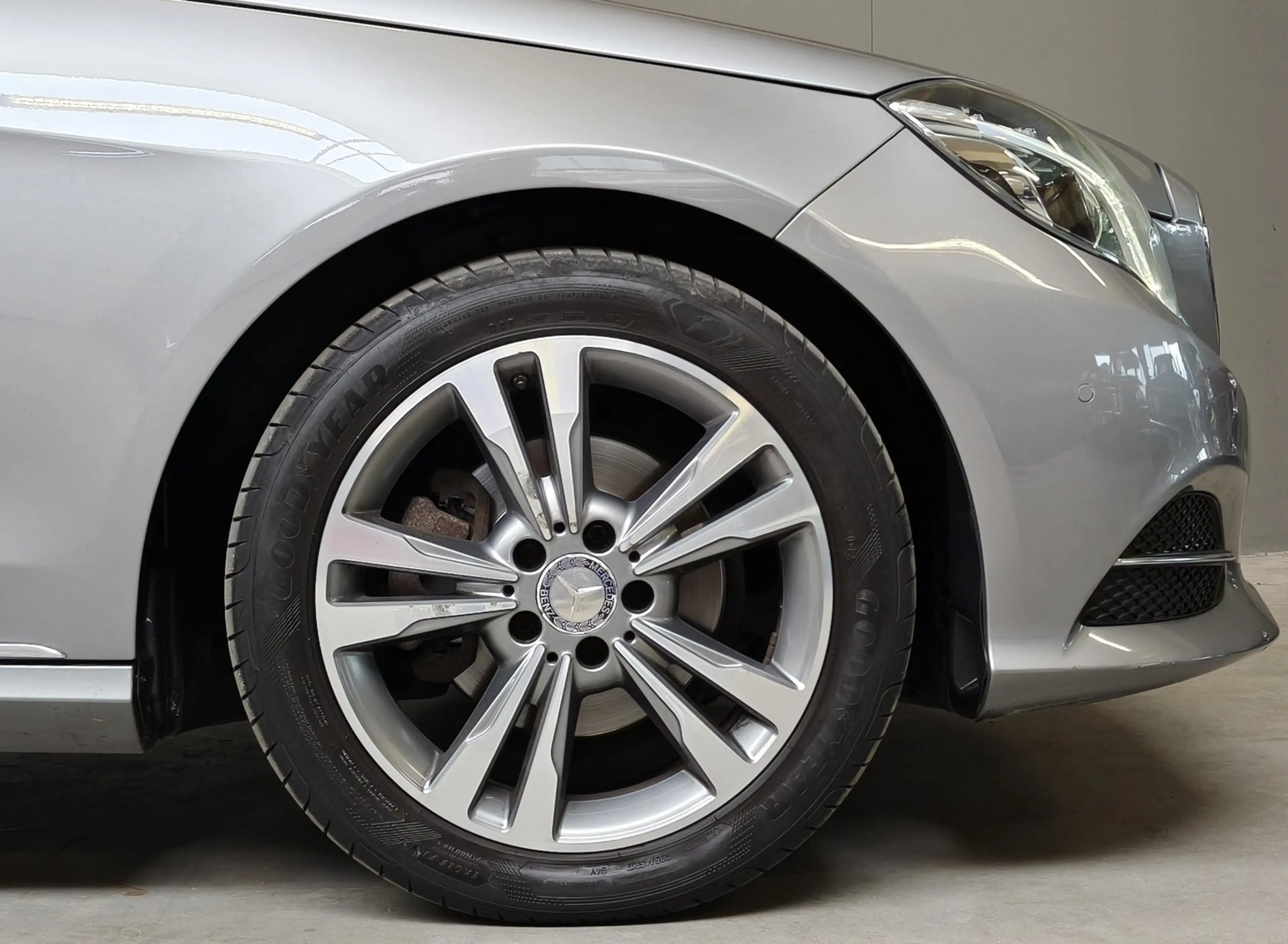 Mercedes-Benz E 200 Estate Prestige Avantgarde Carplay ! — photo 10