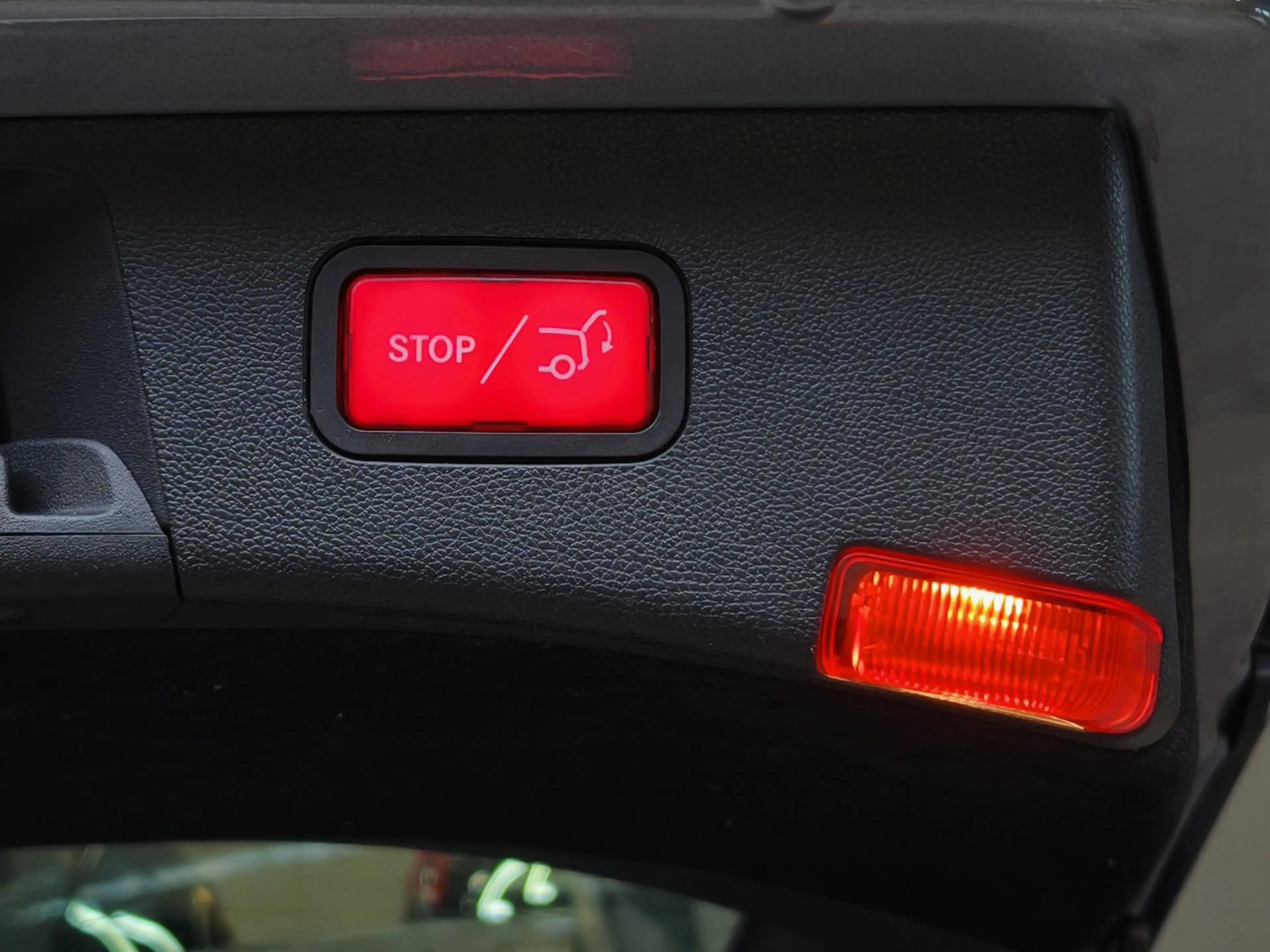 Mercedes-Benz E 200 Estate Prestige Avantgarde Carplay ! — photo 15