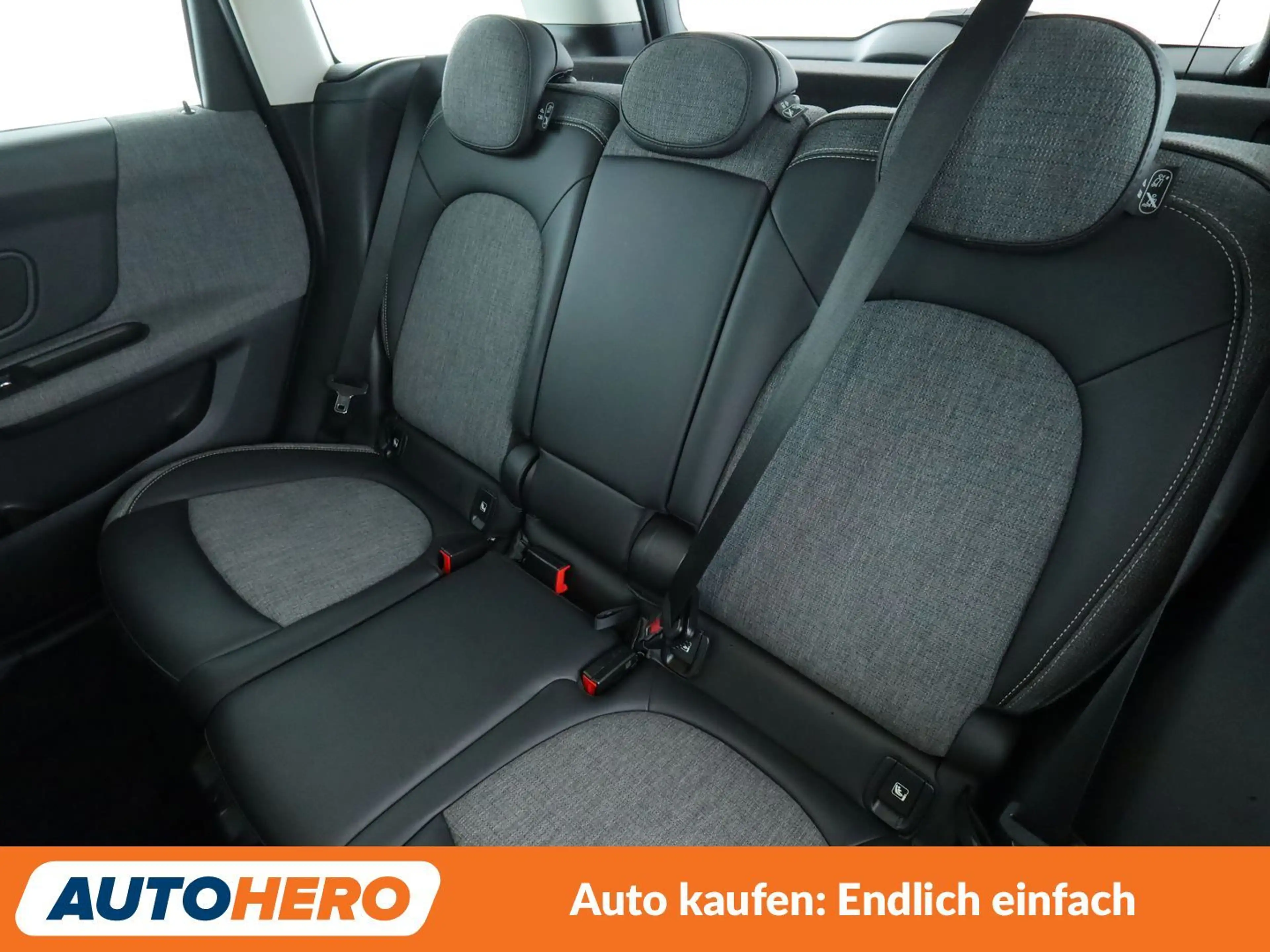 MINI Cooper D Countryman Cooper D Aut.*NAVI*LED*ACC*CAM*PDC*H&K*PANO* — photo 14