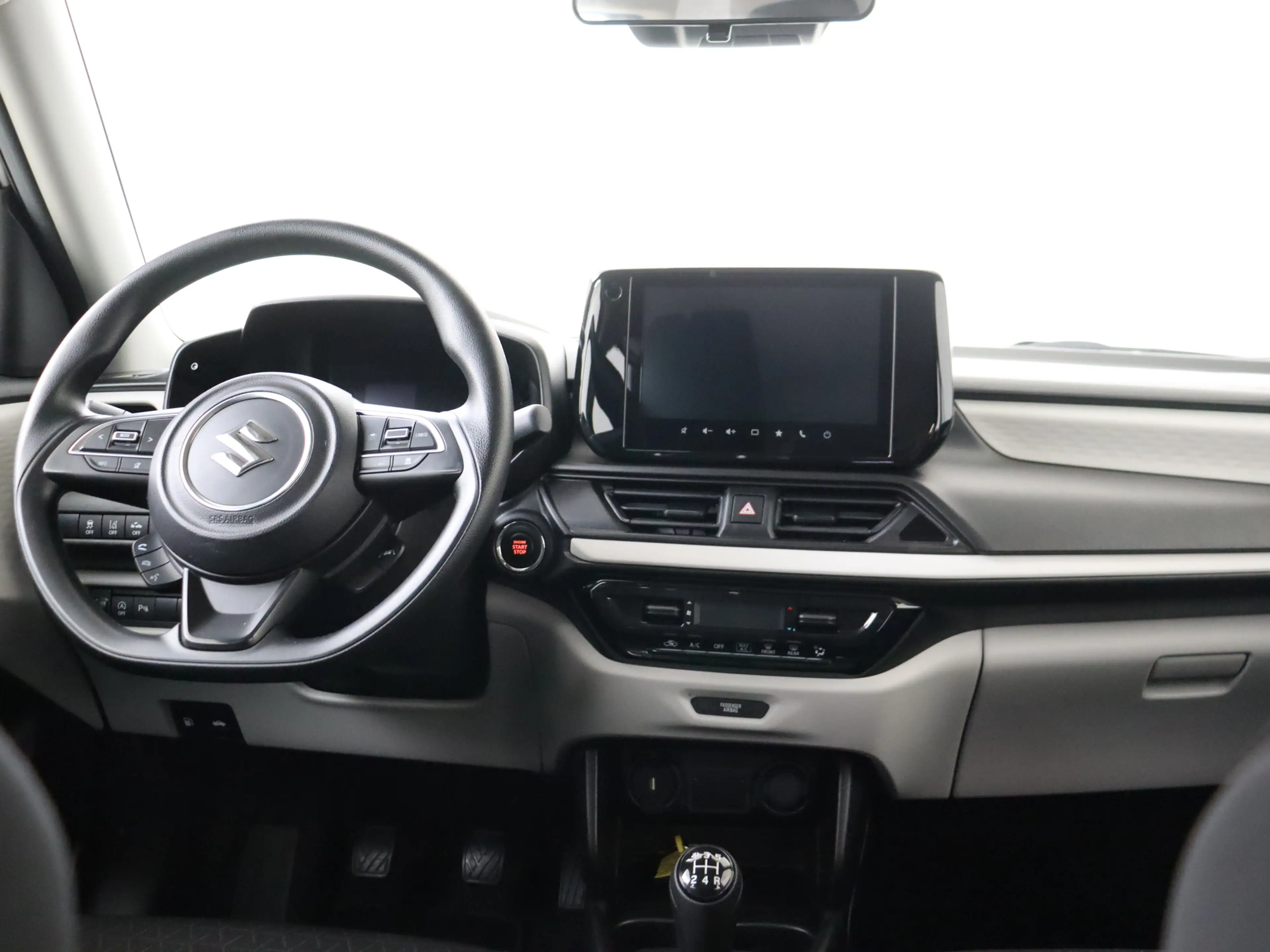 Suzuki Swift 1.2 Comfort Smart Hybrid | BTW voertuig | Dodehoek — photo 4